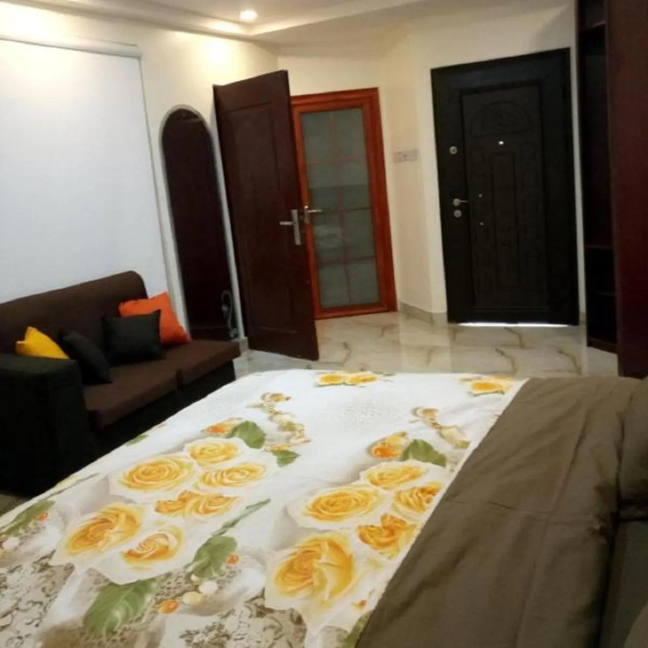 Photo of the whole room, Bed in Zion Place