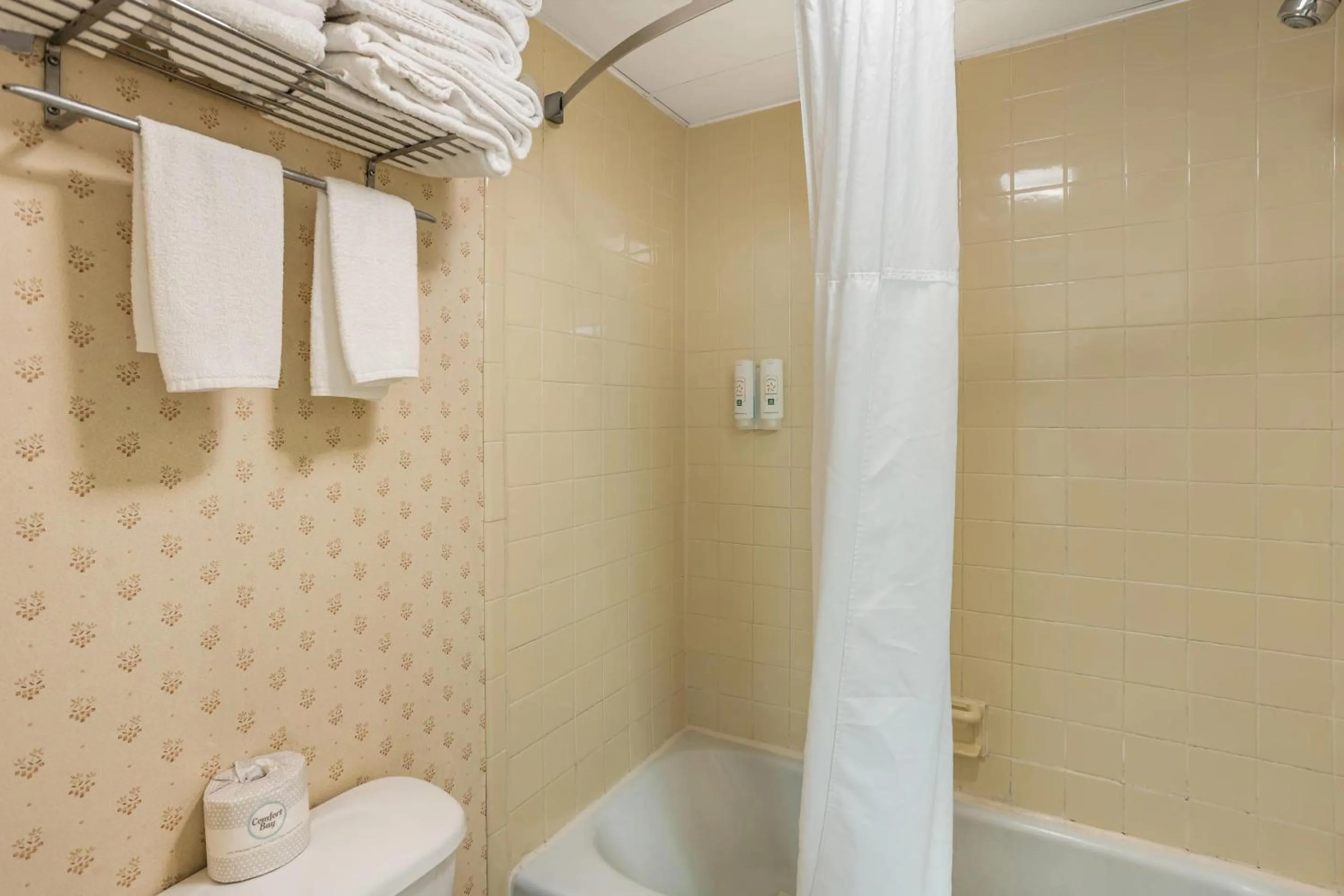 Bedroom in Quality Inn Gettysburg Battlefield