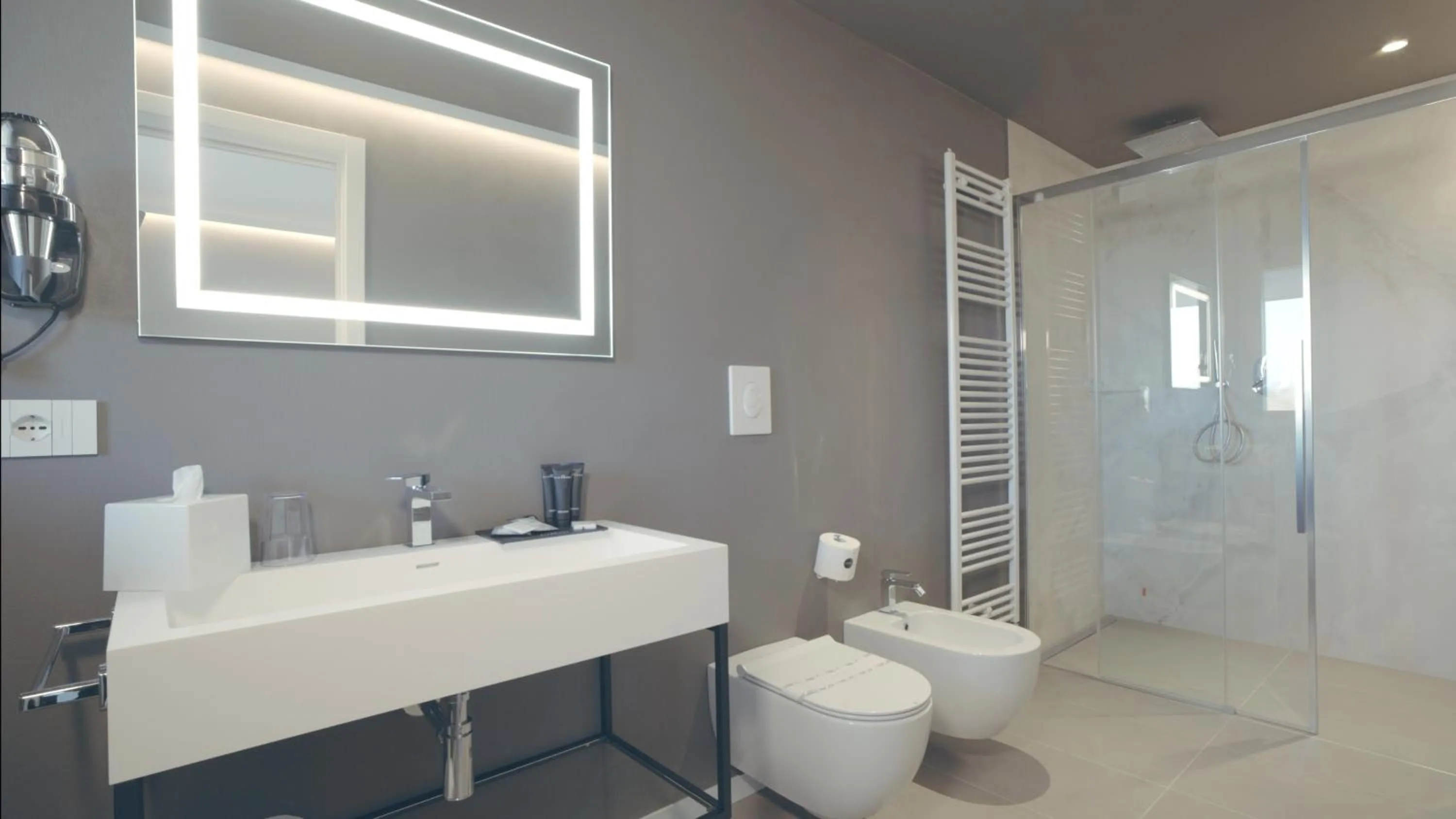 Bathroom in Hotel Cristal