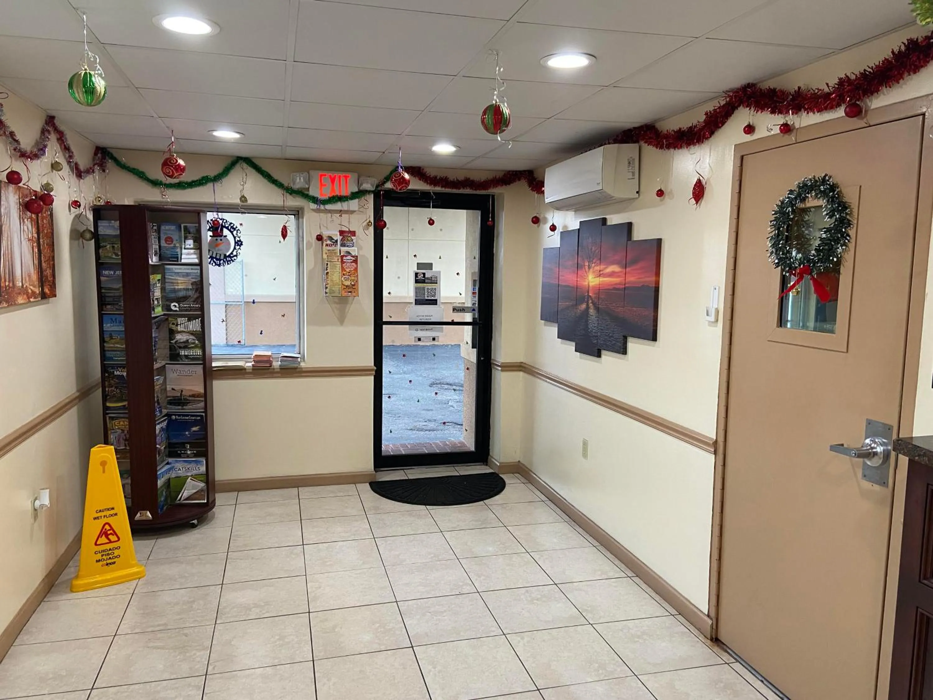 Lobby or reception in Circle Motor Lodge