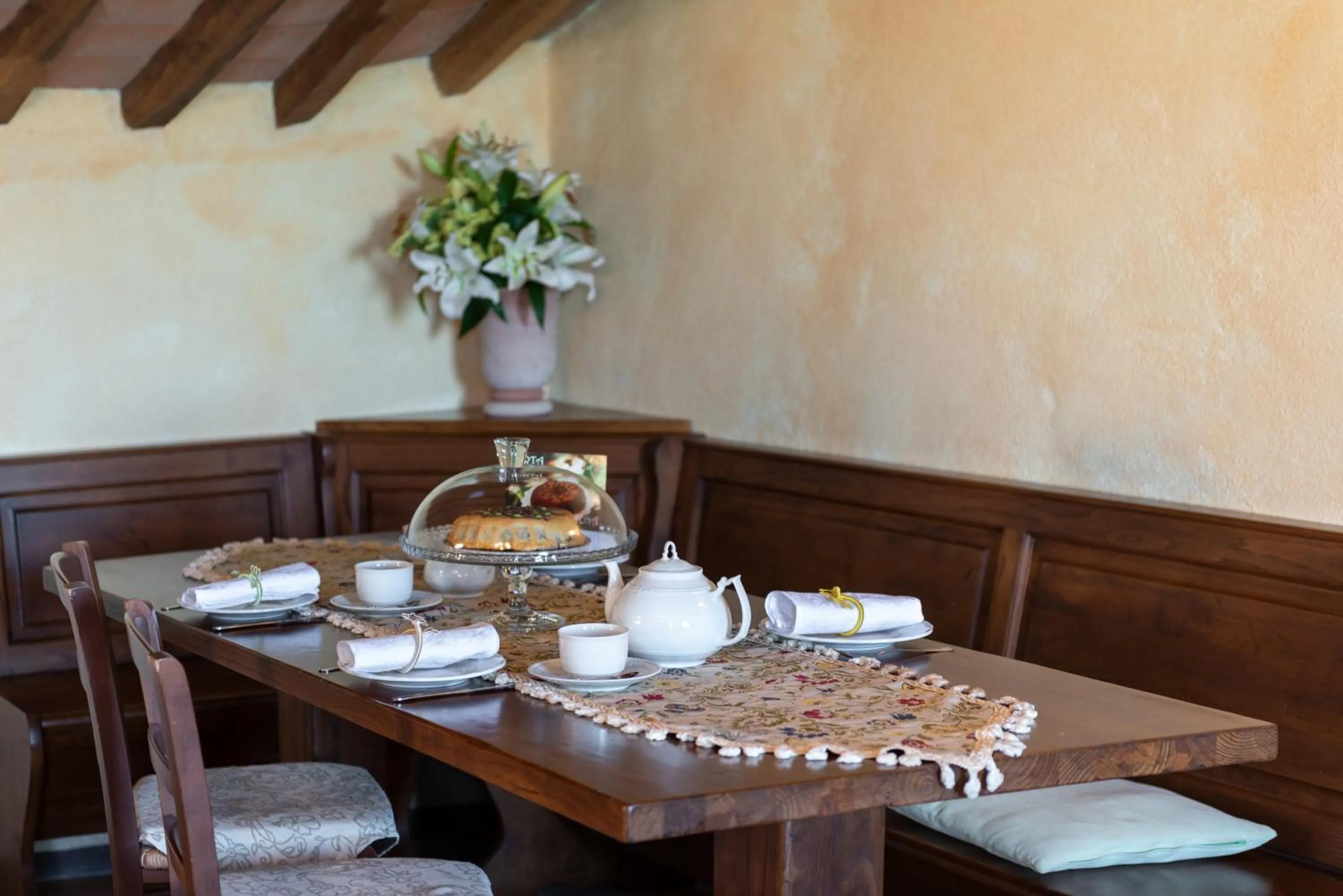 Living room in Monastero San Silvestro