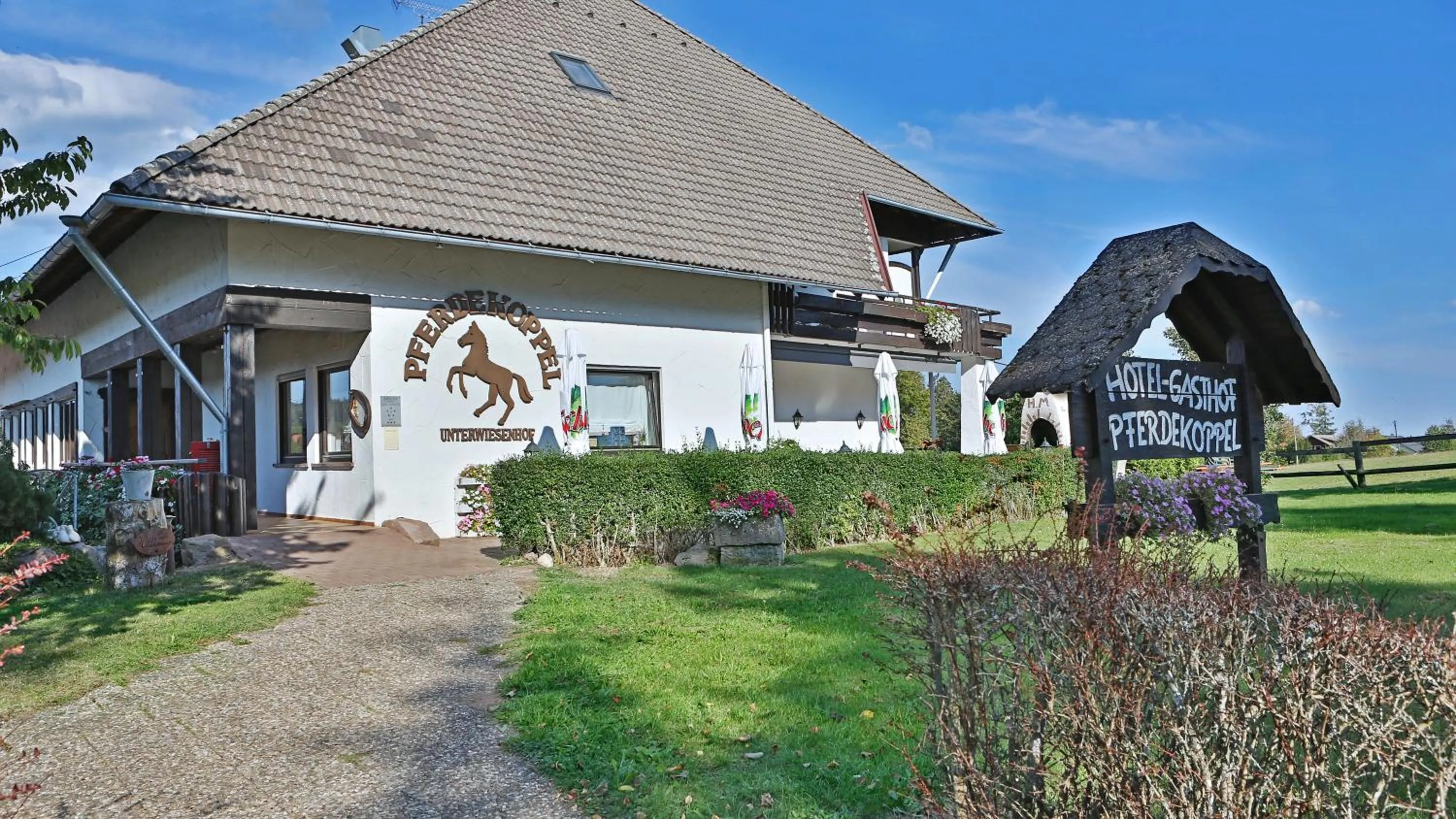 Property building in Landpension Pferdekoppel - B&B - Self Checkin