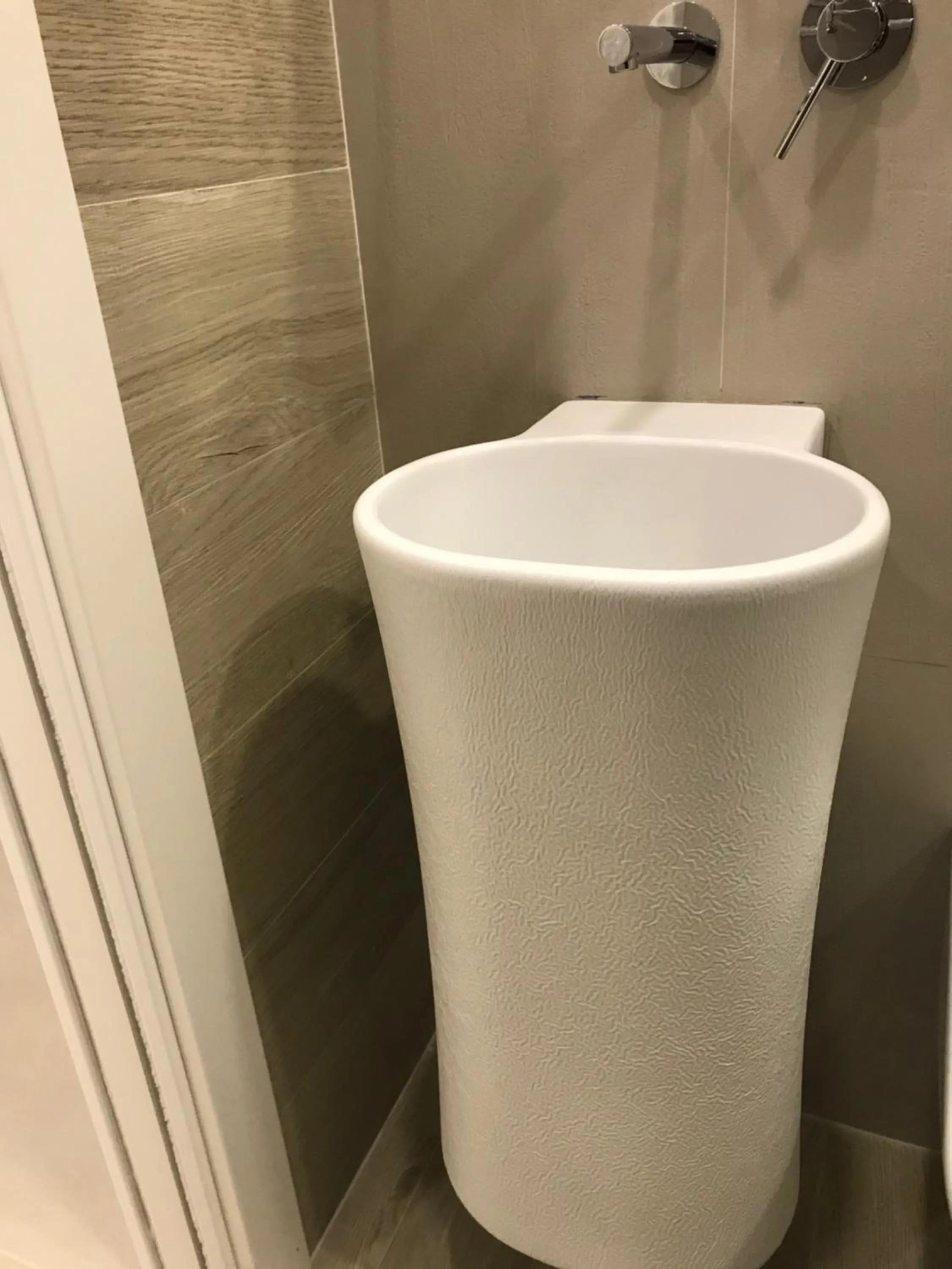 Bathroom in Terrazza Aragon Room and SPA