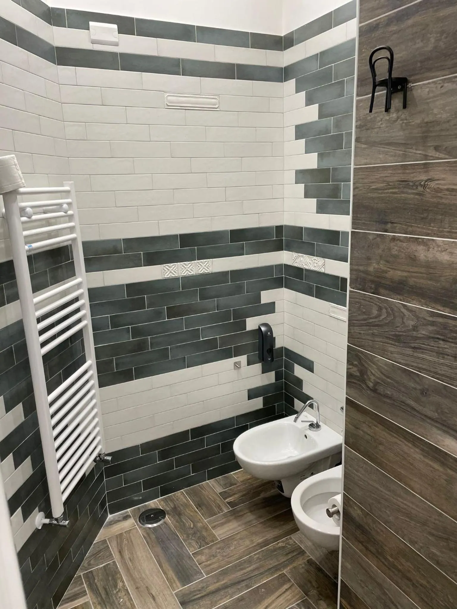 Bathroom in Terrazza Aragon Room and SPA