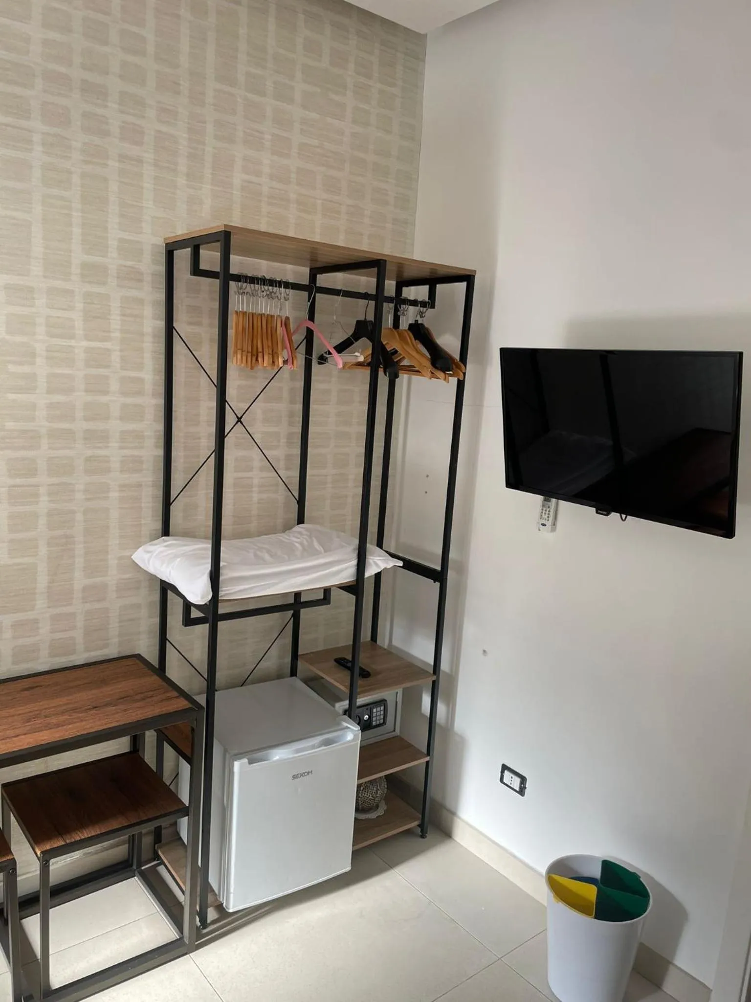 oven, Bed in Terrazza Aragon Room and SPA