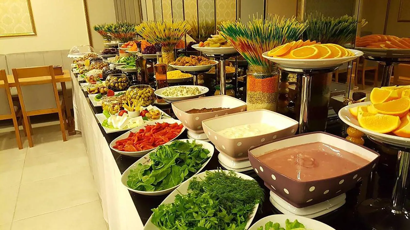 Buffet breakfast in Pelican House Hotel