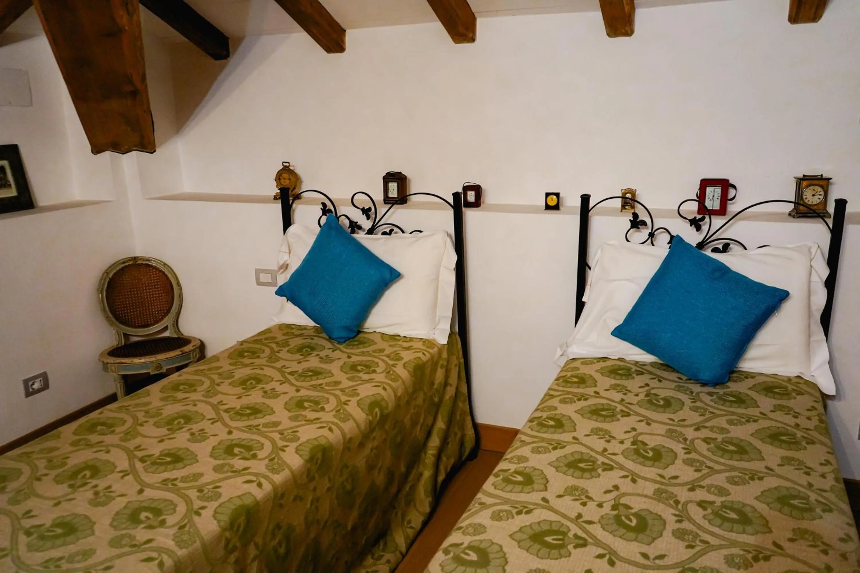 Bed in Borgo Pallavicini Mori