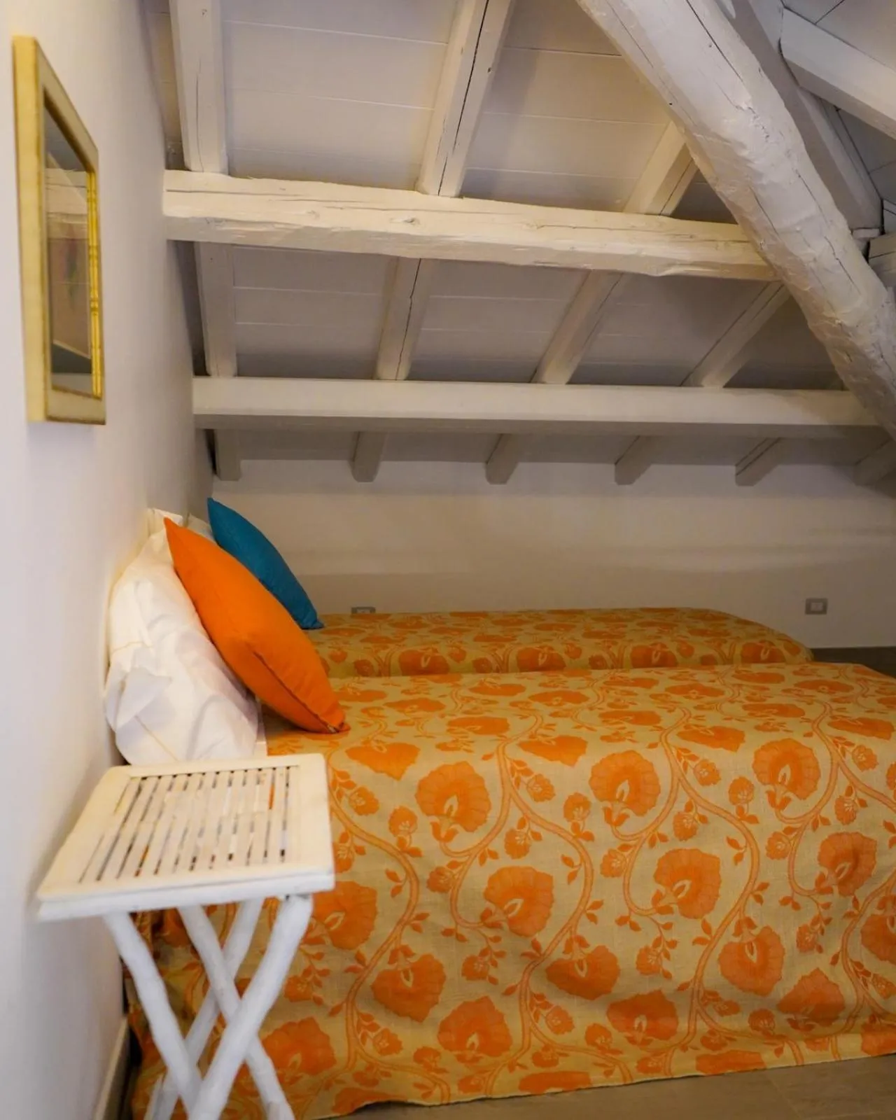 Bed in Borgo Pallavicini Mori