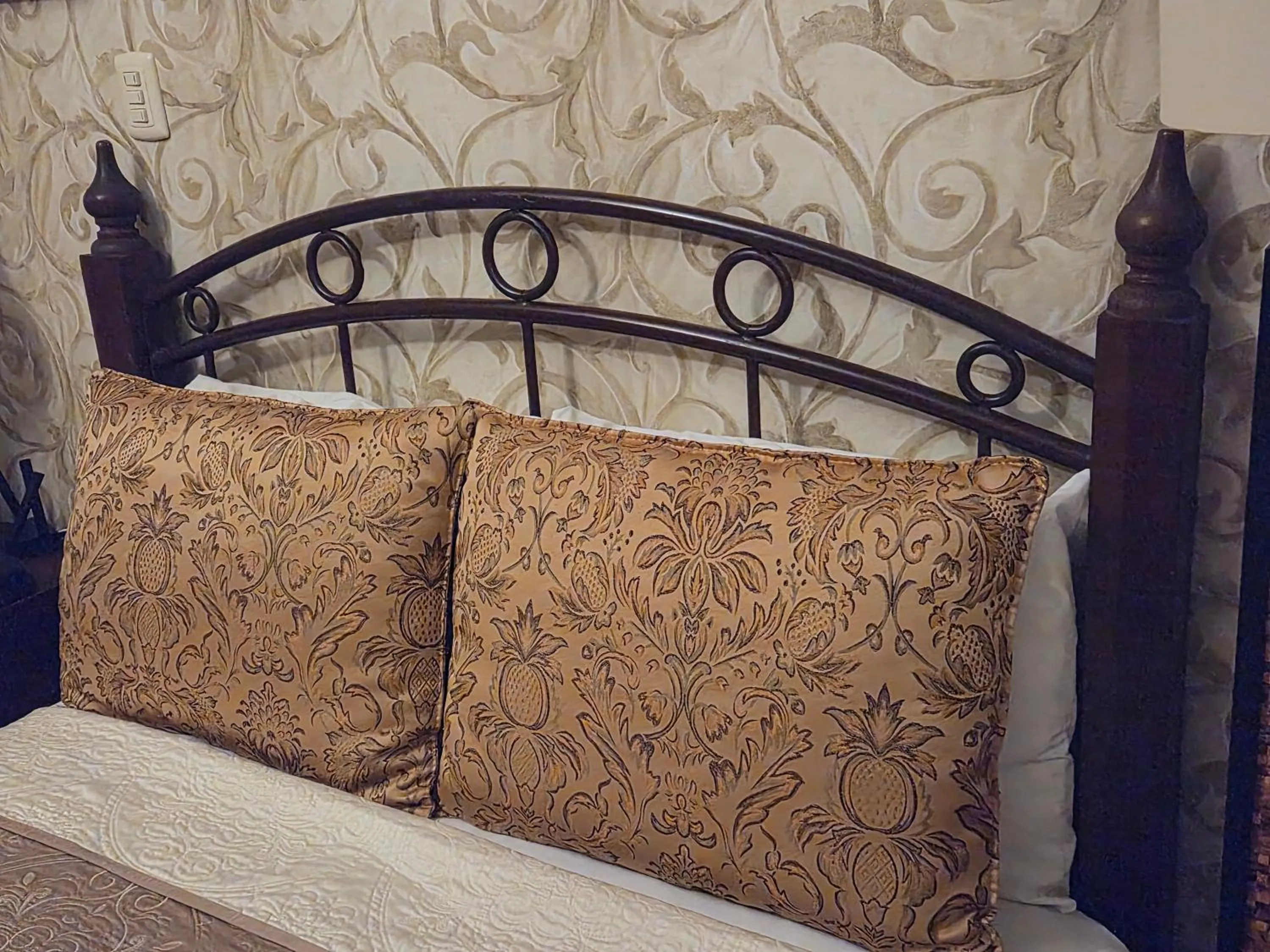 Bed in Hotel Casa Divina Oaxaca