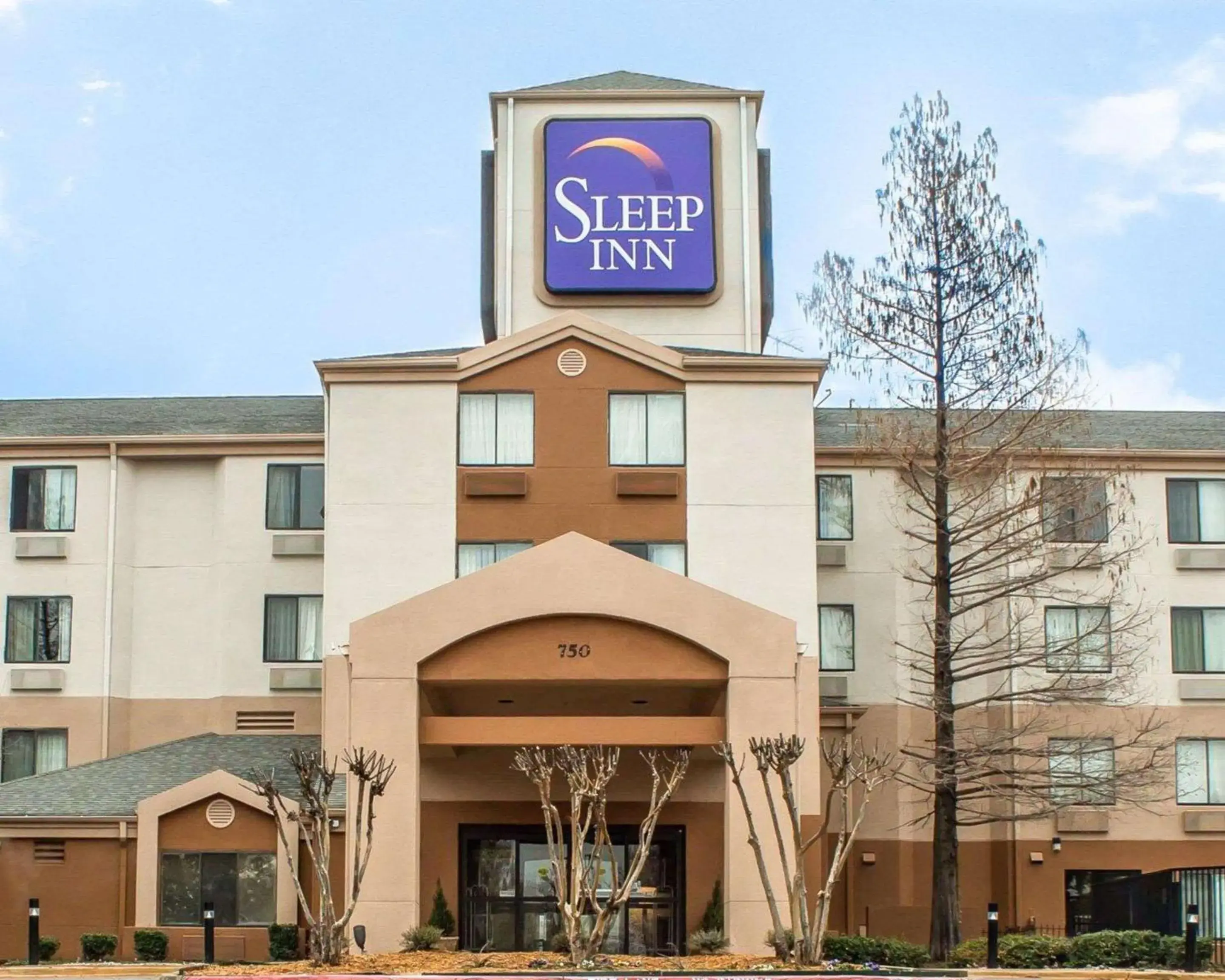 Property building in Sleep Inn Arlington Near Six Flags Property building in Sleep Inn Arlington Near Six Flags