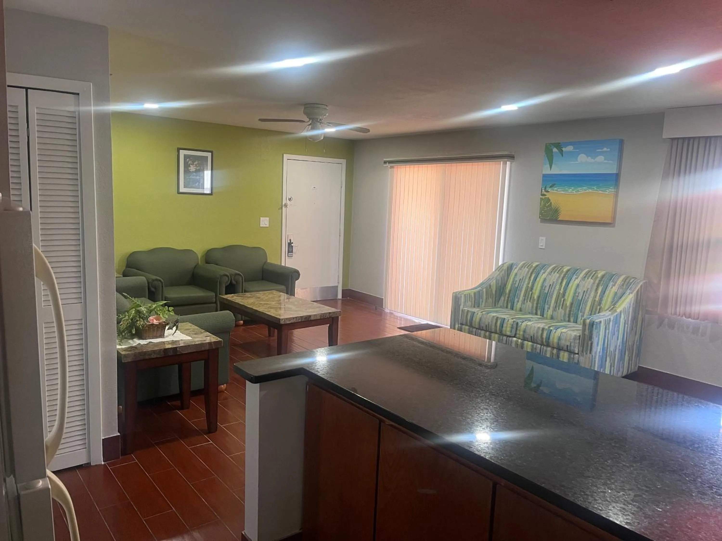 Living room in Travelodge by Wyndham Hotel & Cottages St Augustine - Historic