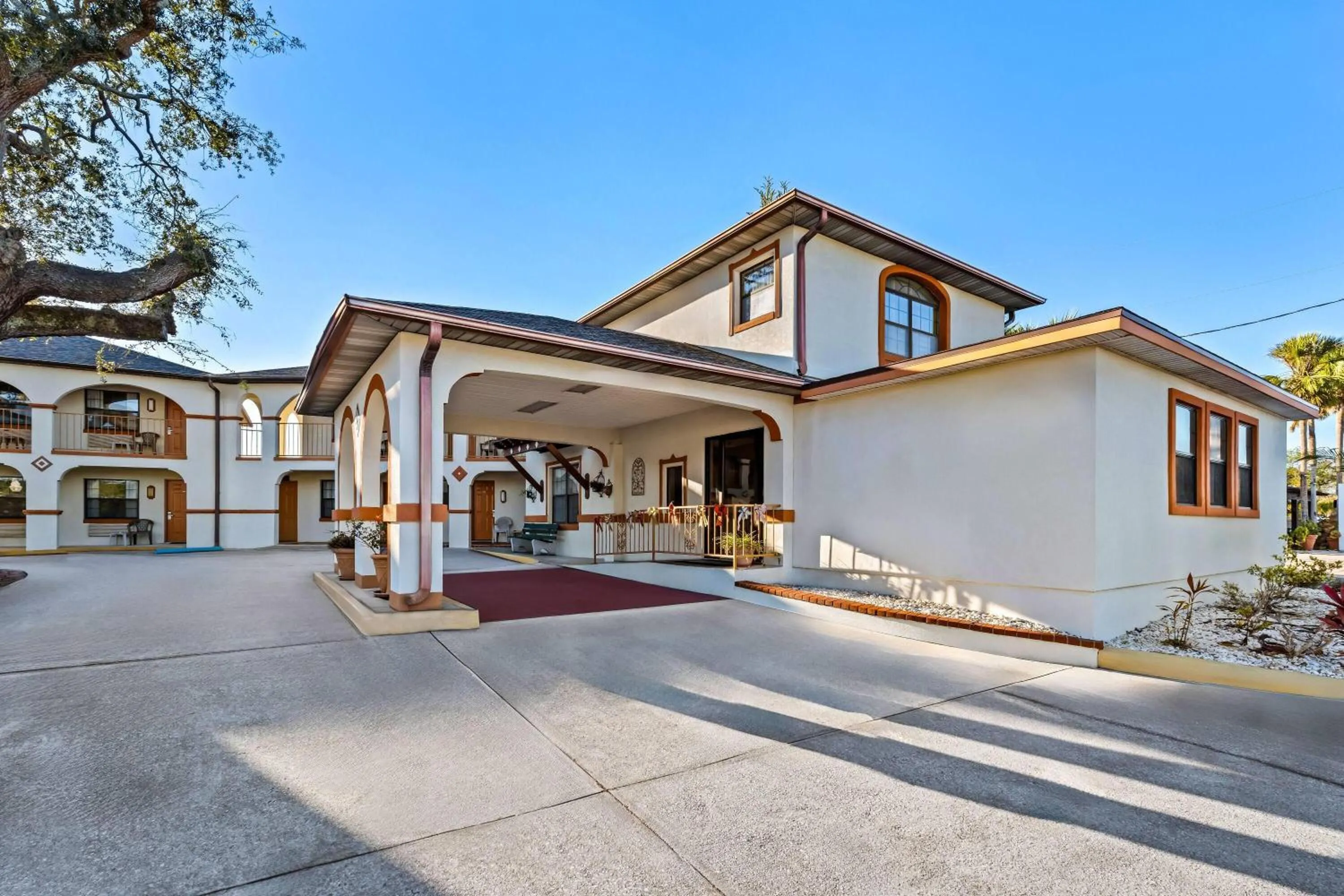 Property building in Travelodge by Wyndham Hotel & Cottages St Augustine - Historic