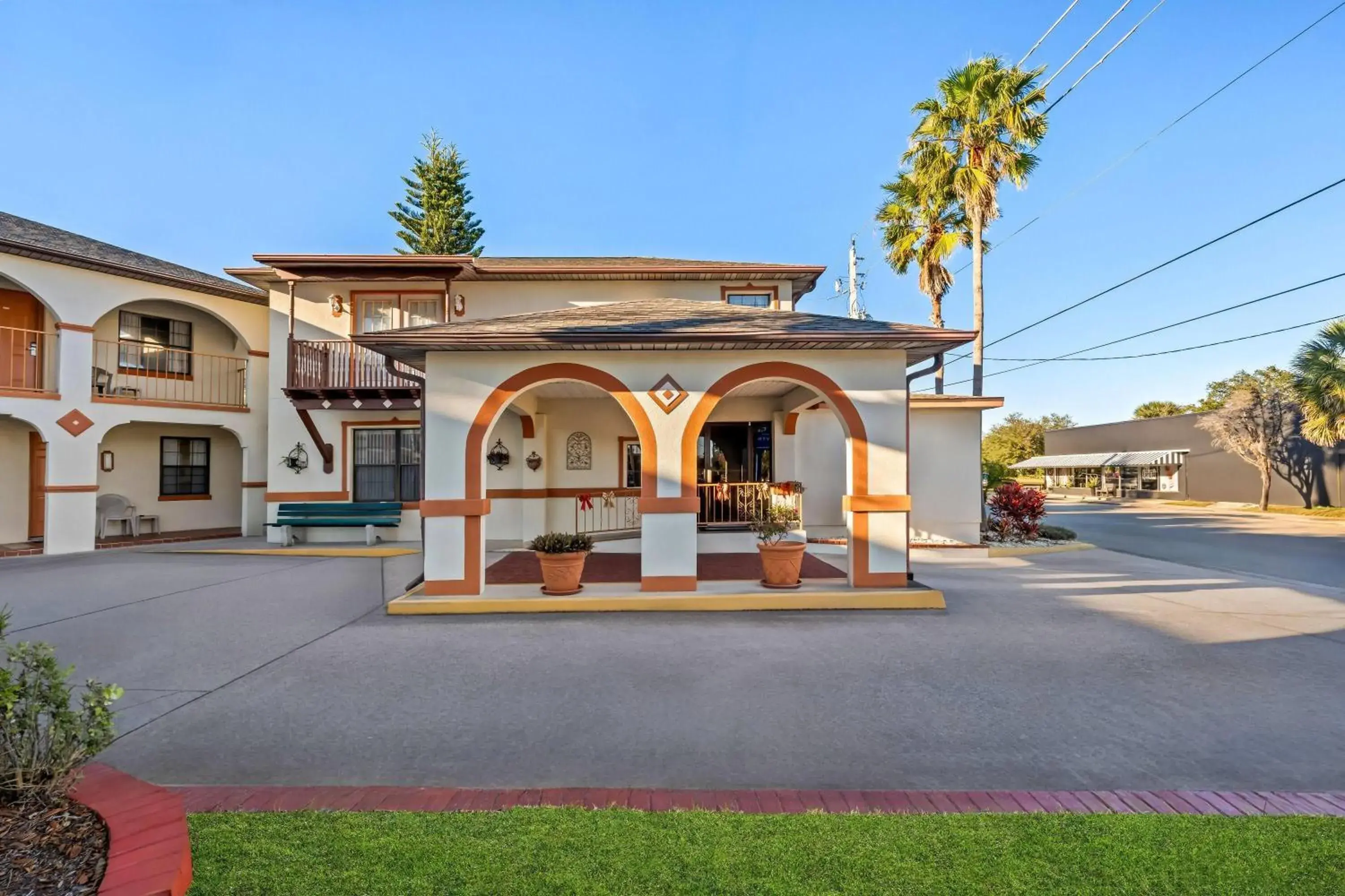 Property building in Travelodge by Wyndham Hotel & Cottages St Augustine - Historic Property building in Travelodge by Wyndham Hotel & Cottages St Augustine - Historic