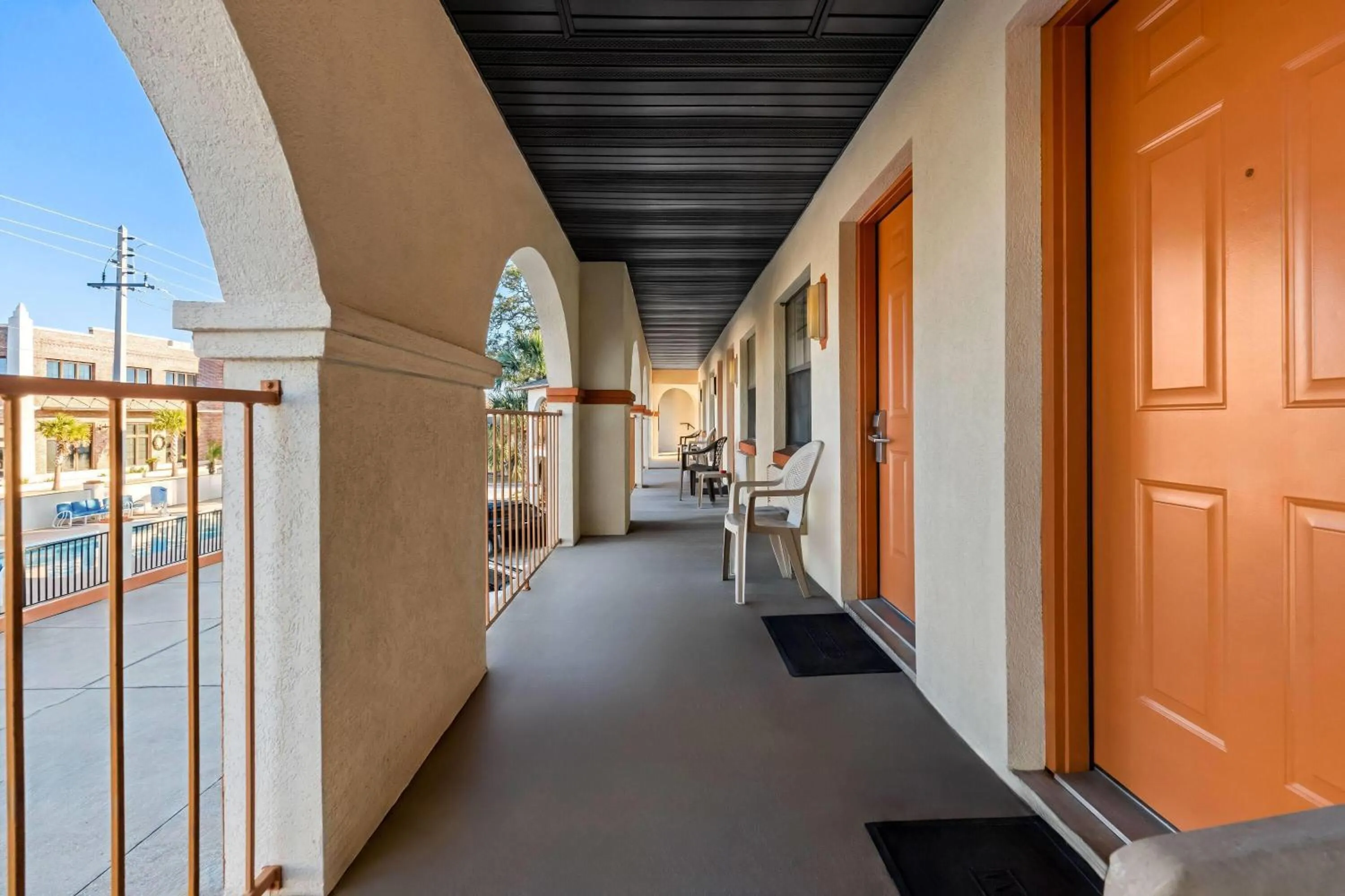 Property building in Travelodge by Wyndham Hotel & Cottages St Augustine - Historic