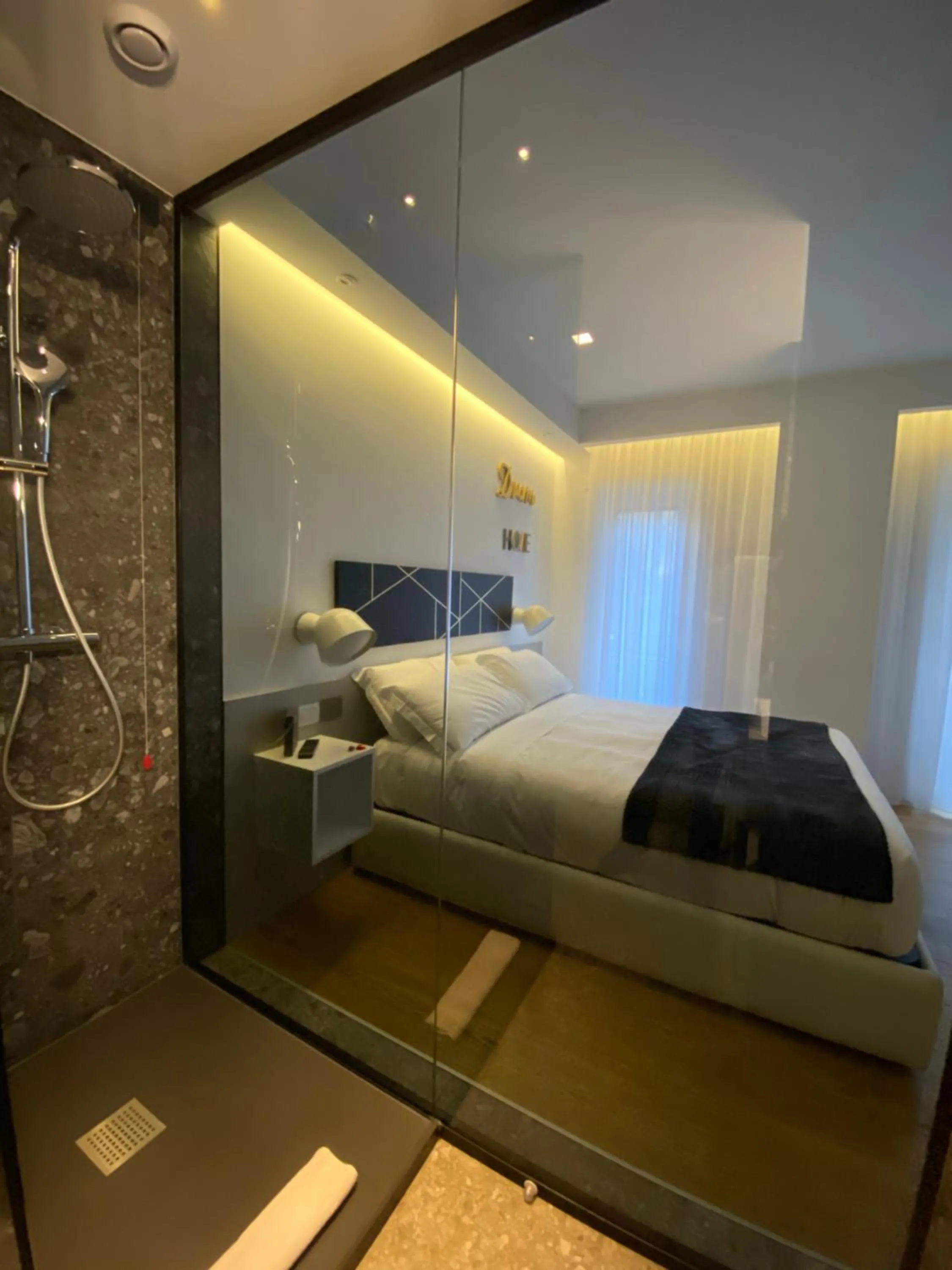 Bed in MYHOME 75 Premium Luxury B&B