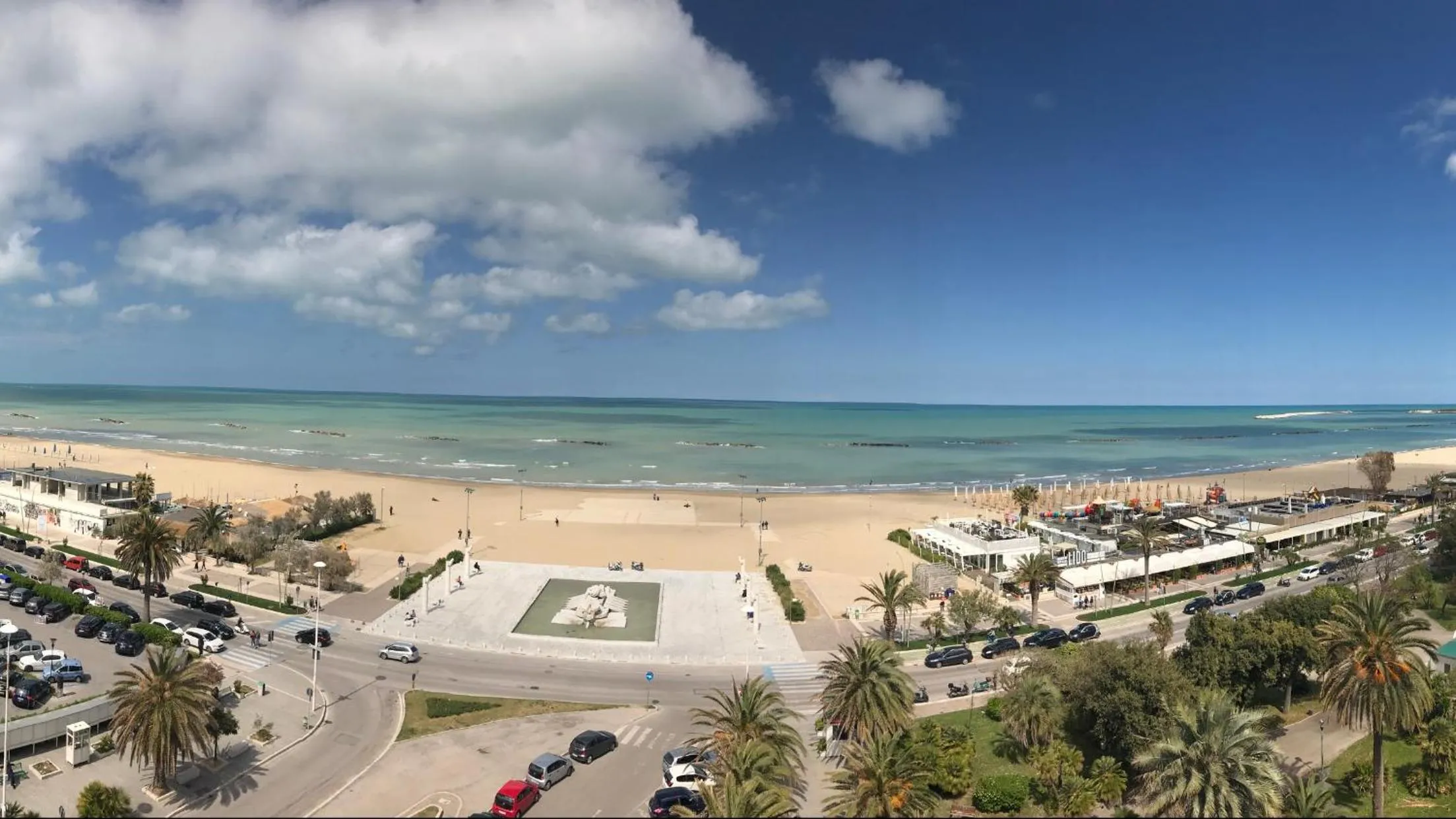 Beach in MYHOME 75 Premium Luxury B&B