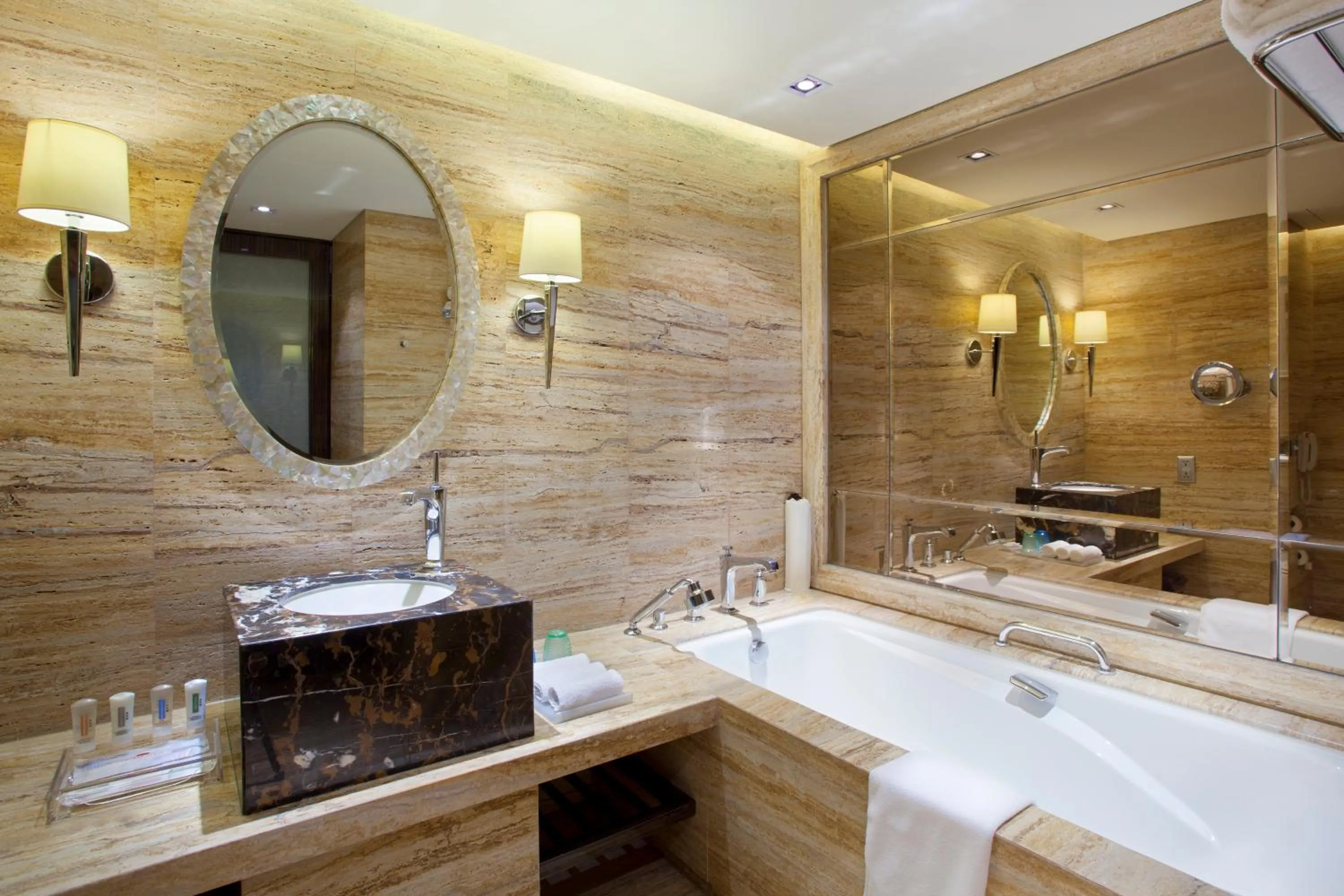 Bathroom in Crowne Plaza Beijing Chaoyang U-Town by IHG - within 30 minutes to Forbidden City by metro