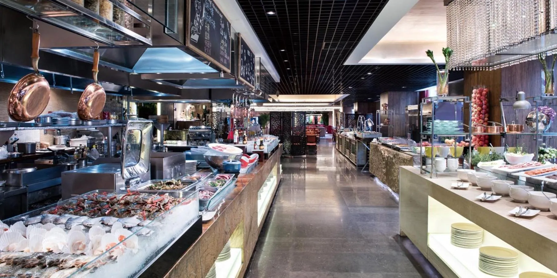 Restaurant/places to eat in Crowne Plaza Beijing Chaoyang U-Town by IHG - within 30 minutes to Forbidden City by metro