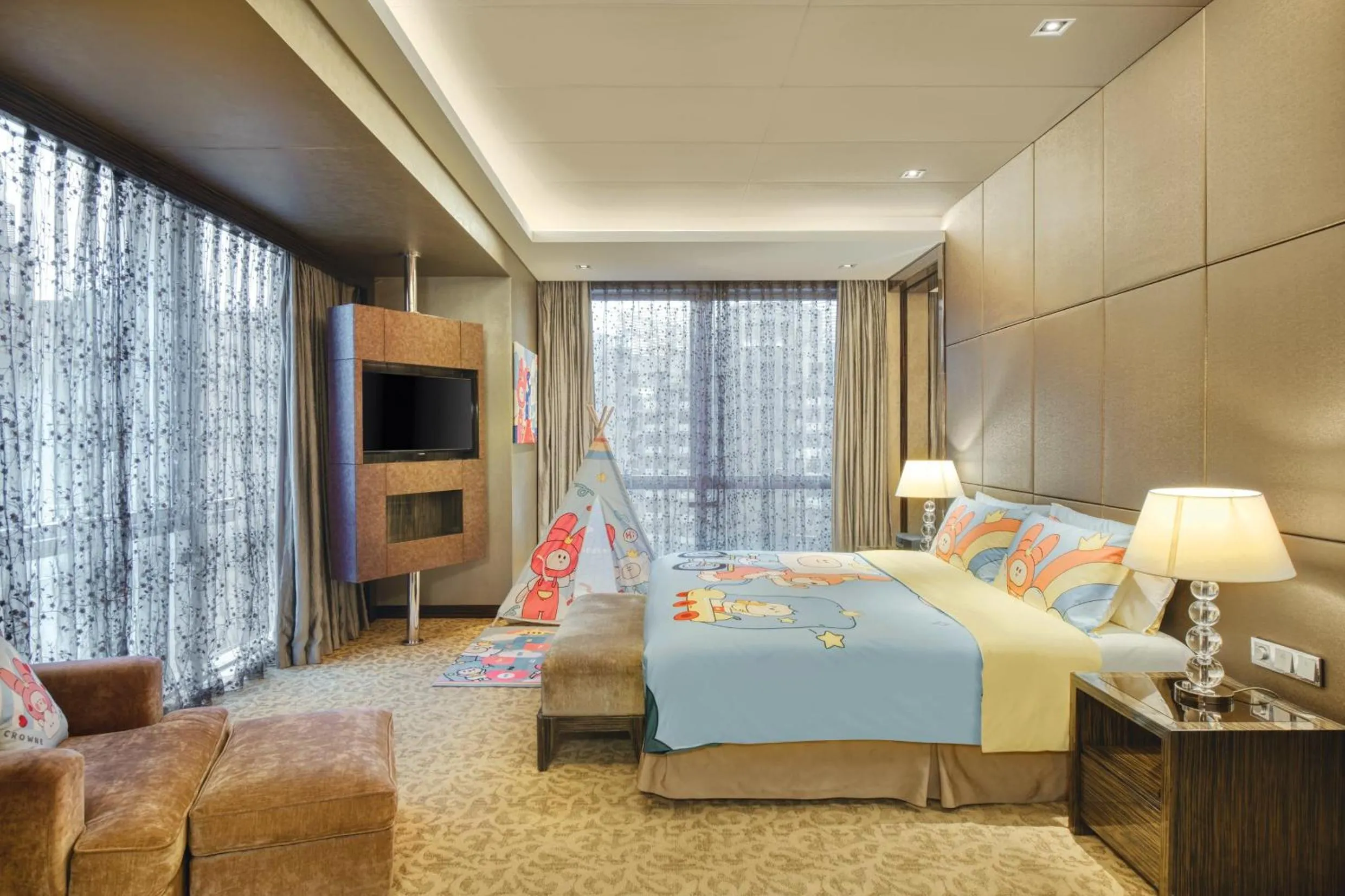 Bedroom, Bed in Crowne Plaza Beijing Chaoyang U-Town by IHG - within 30 minutes to Forbidden City by metro