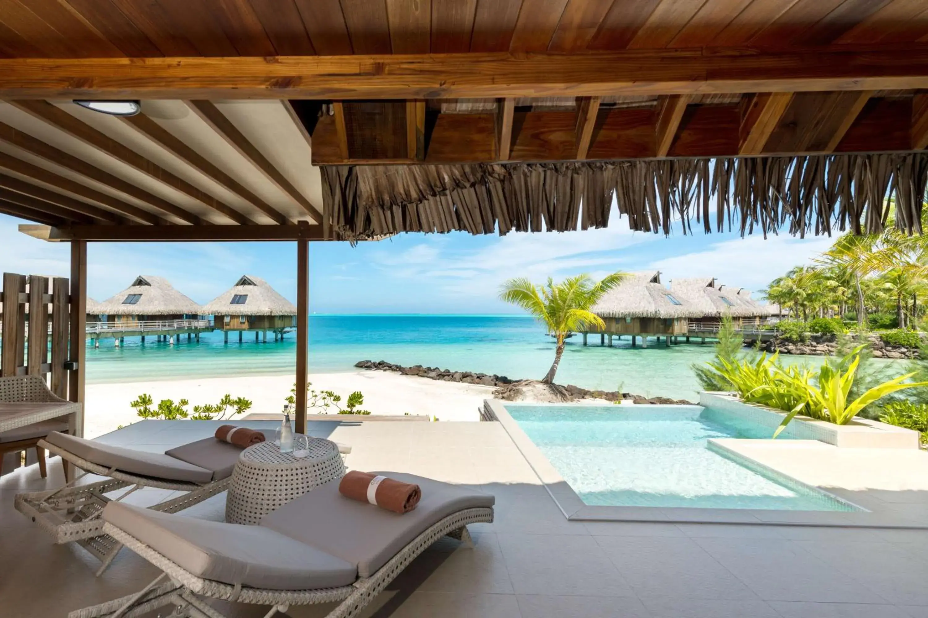 King Beach Pool Villa in Conrad Bora Bora Nui King Beach Pool Villa in Conrad Bora Bora Nui