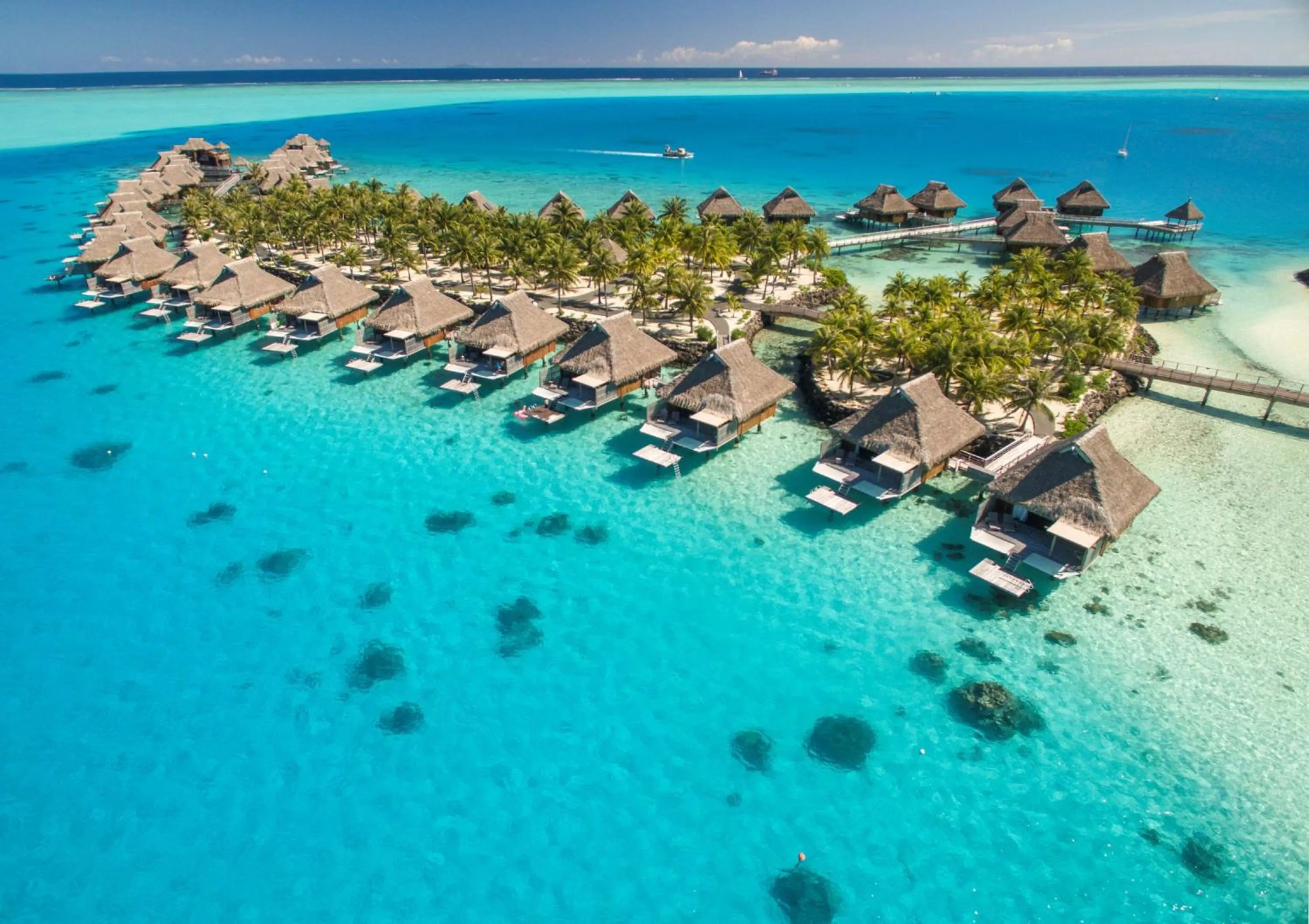 Property building in Conrad Bora Bora Nui