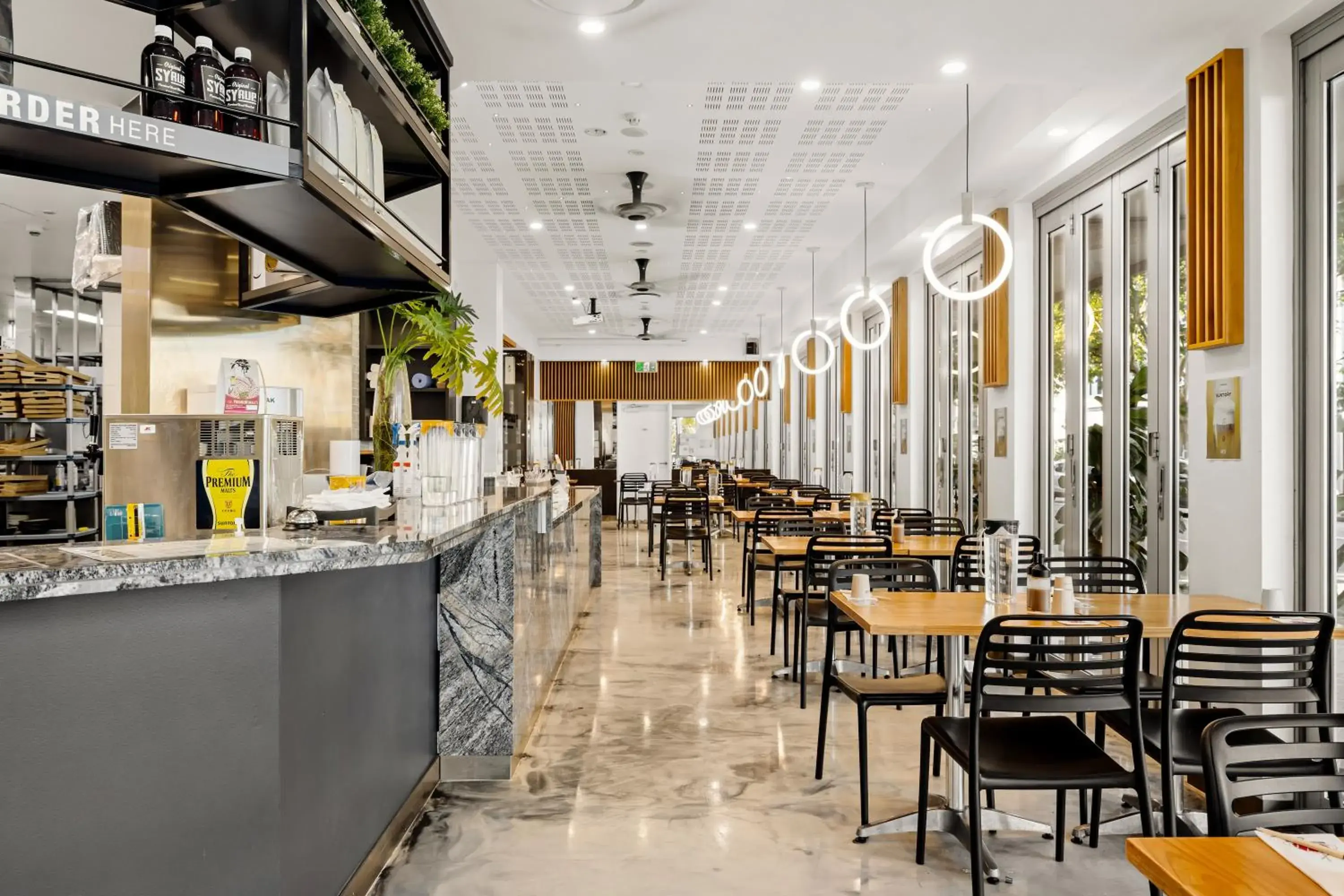 Restaurant/places to eat in Jephson Hotel & Apartments Restaurant/places to eat in Jephson Hotel & Apartments