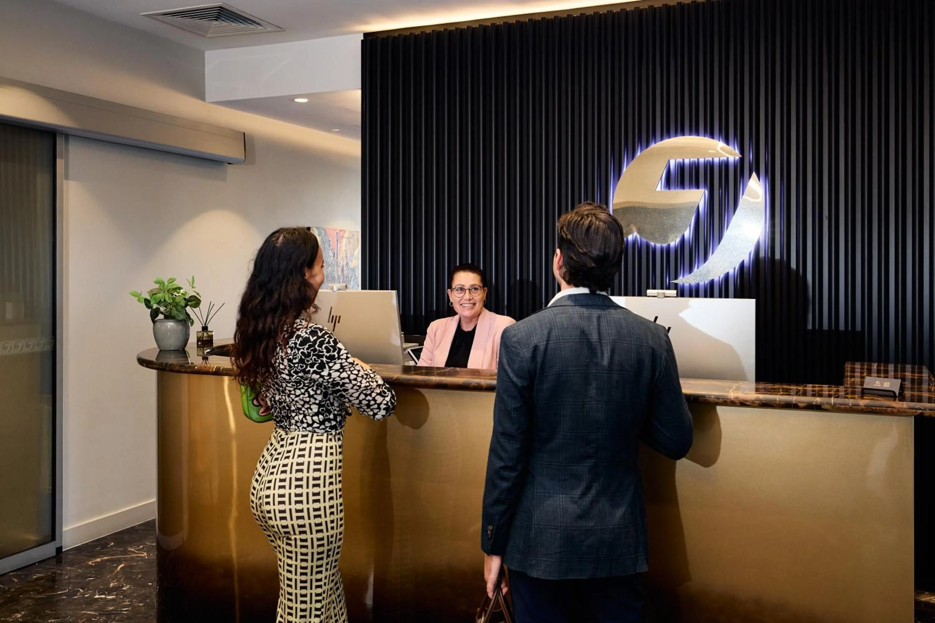 Lobby or reception in Jephson Hotel & Apartments