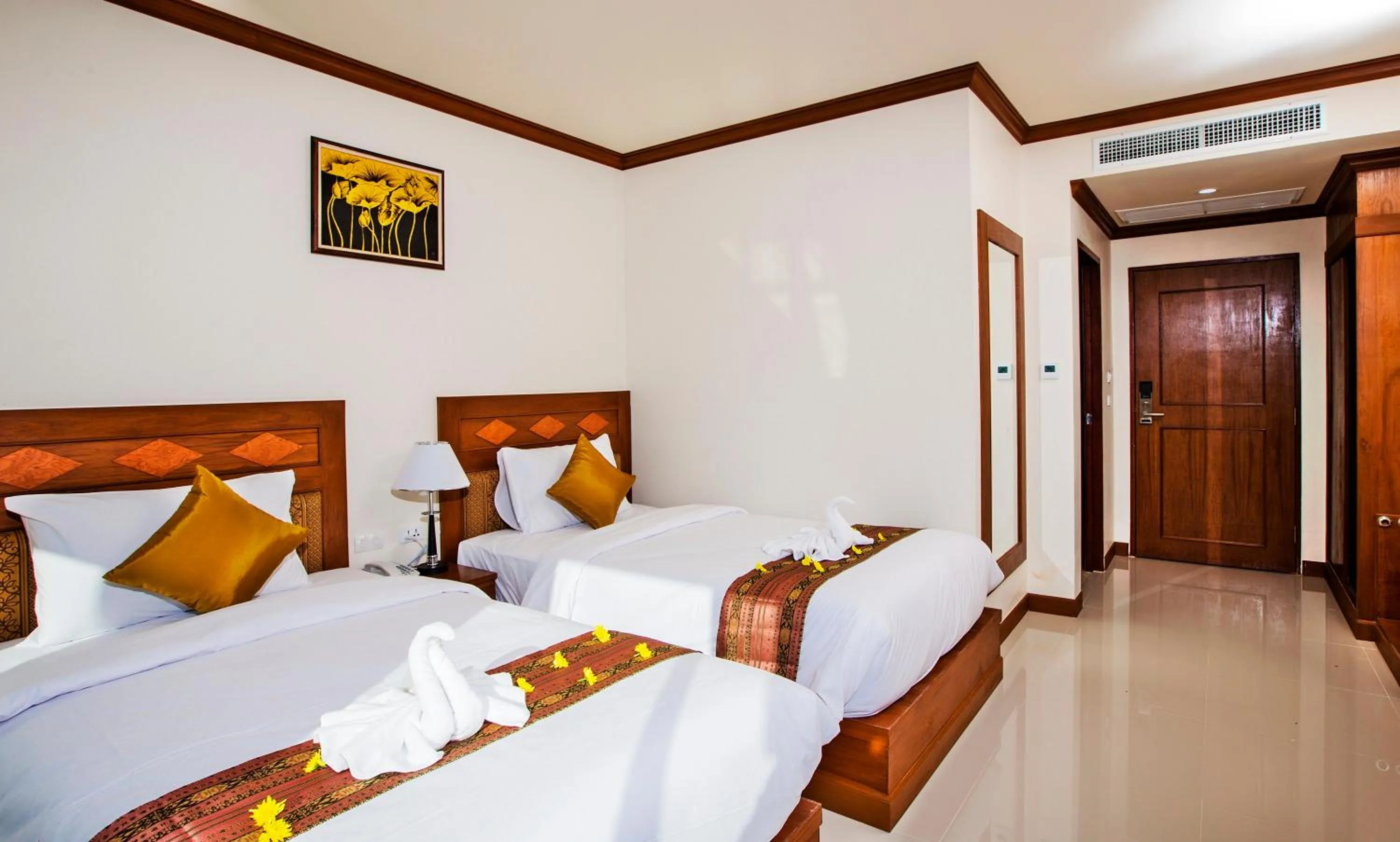 Bedroom, Bed in Airport Resort Phuket