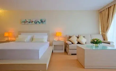 Photo of the whole room, Bed in Jinhold Apartment Hotel Photo of the whole room, Bed in Jinhold Apartment Hotel