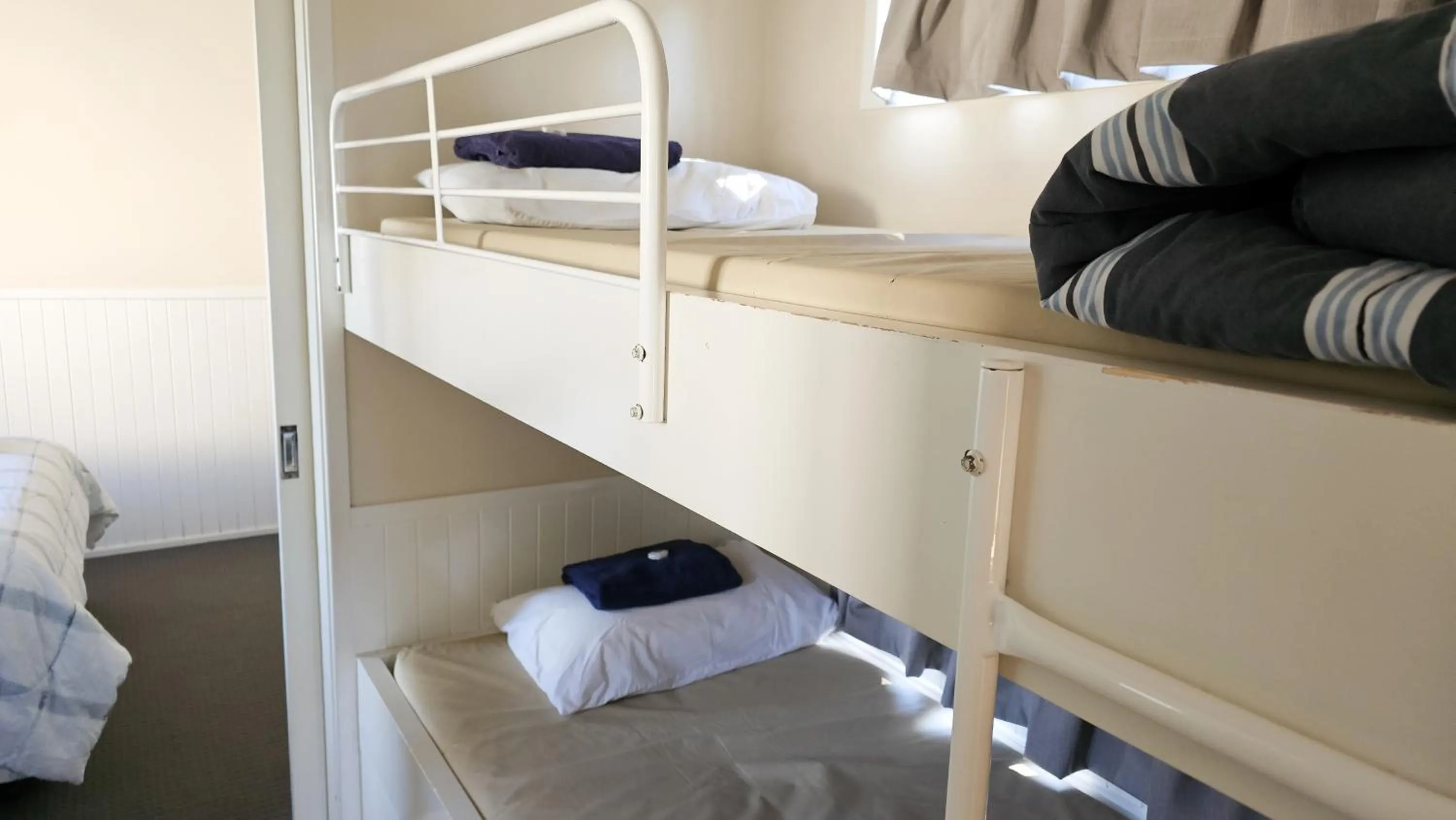 bunk bed, Bed in Barrack Point Holidays