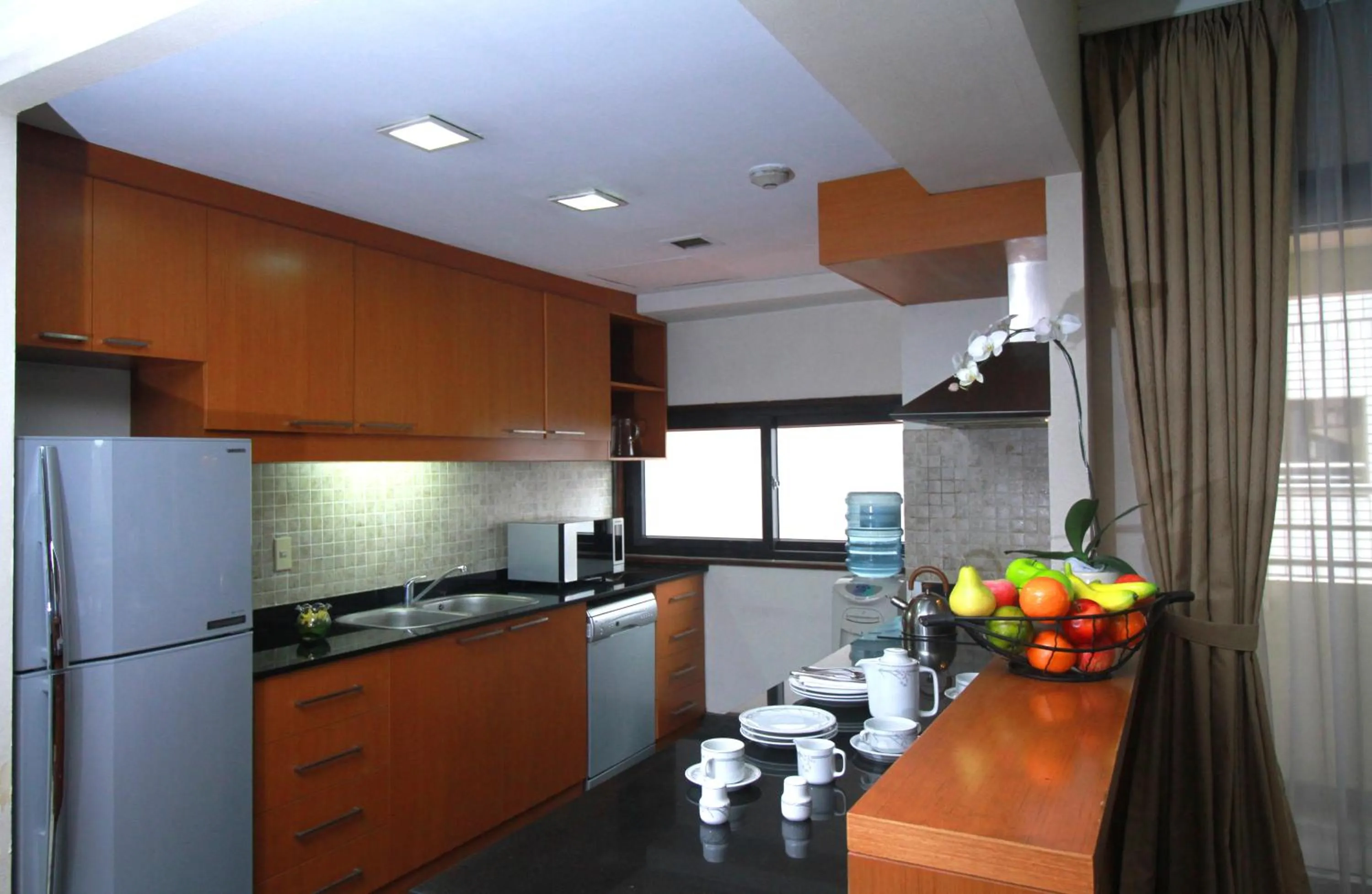 Kitchen or kitchenette in The Sultan Hotel & Residence Jakarta