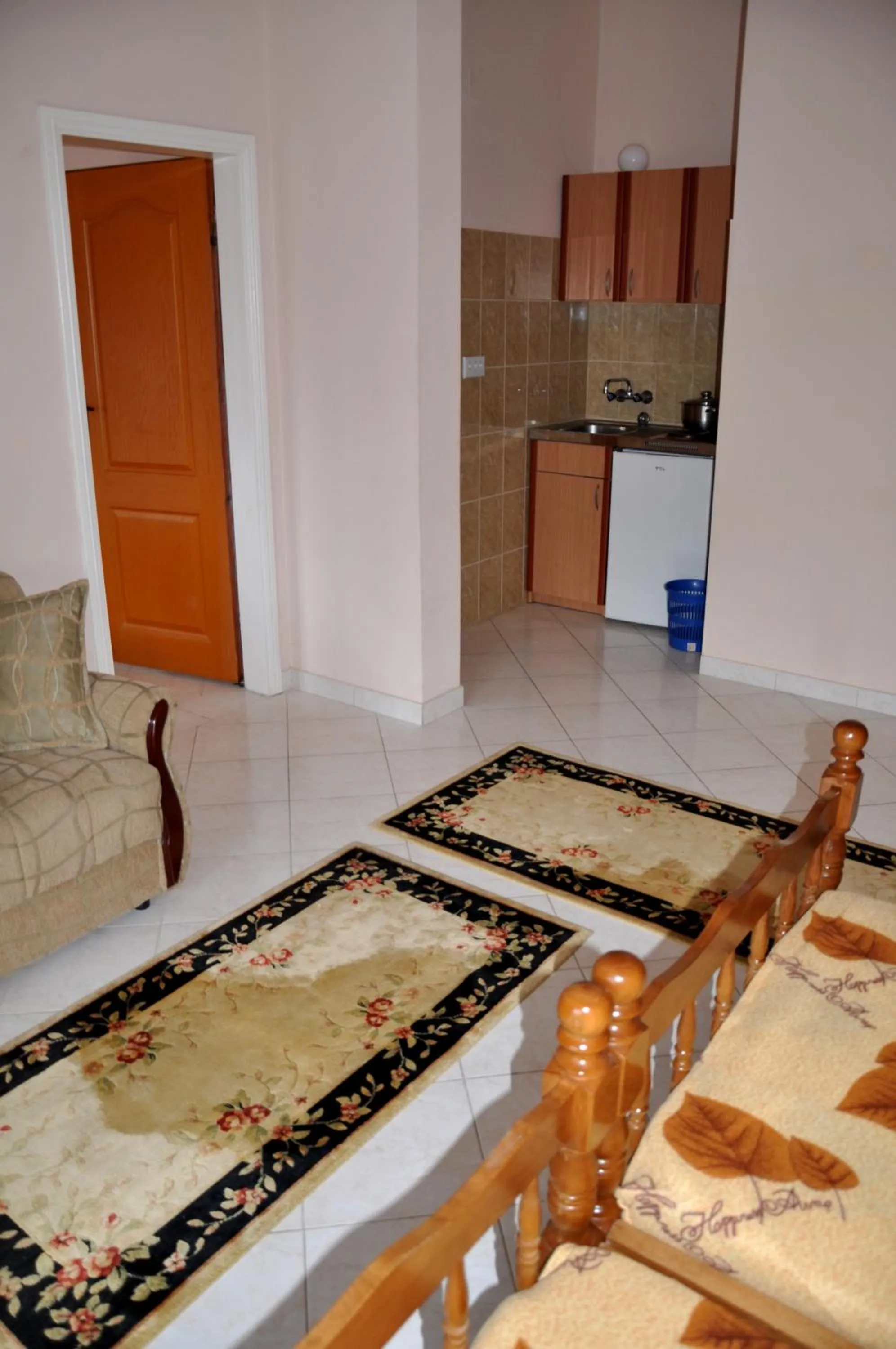 Kitchen or kitchenette, Bed in Apartments Perezaj