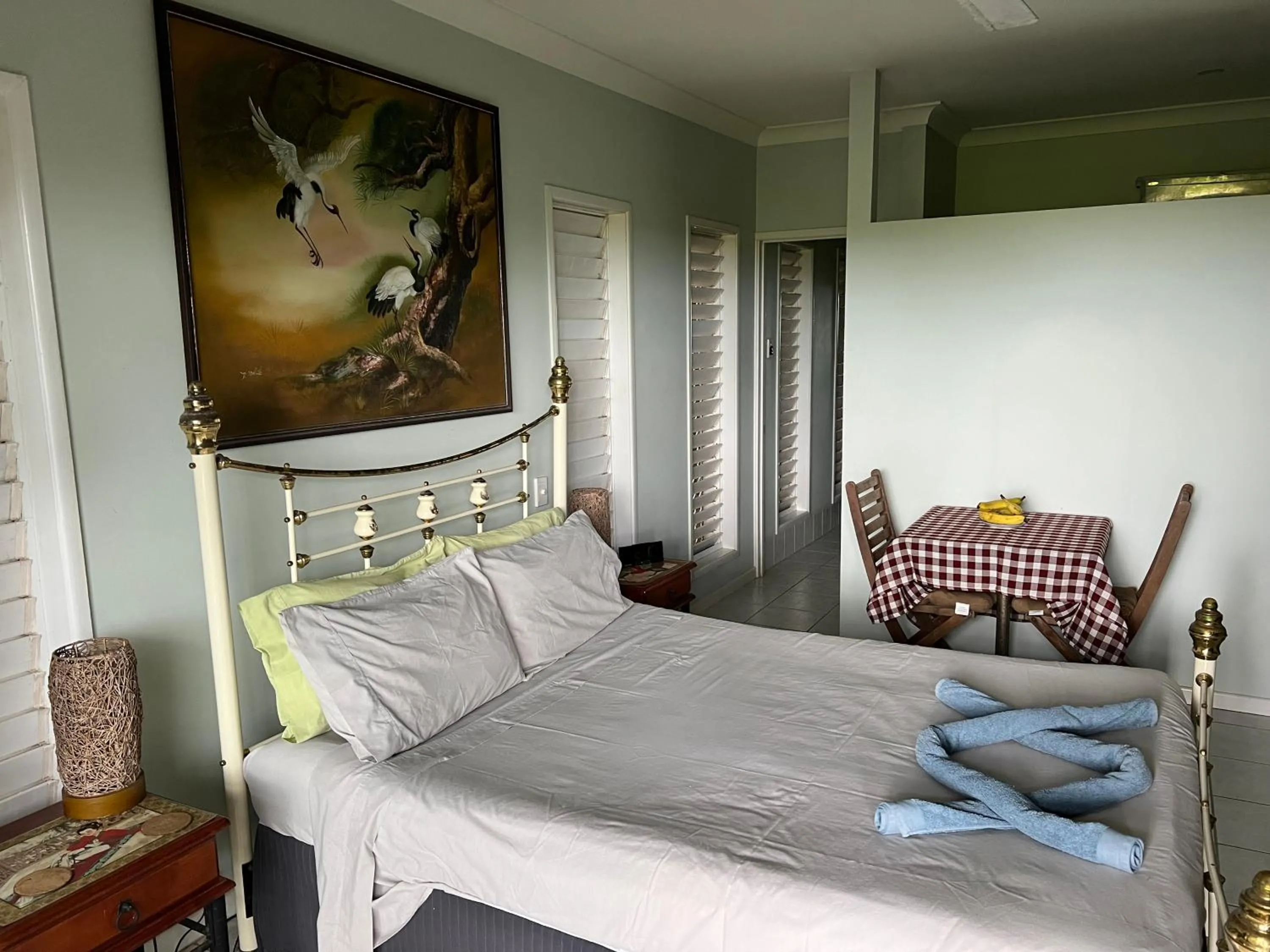 Bed in Mission Beach Escape BnB