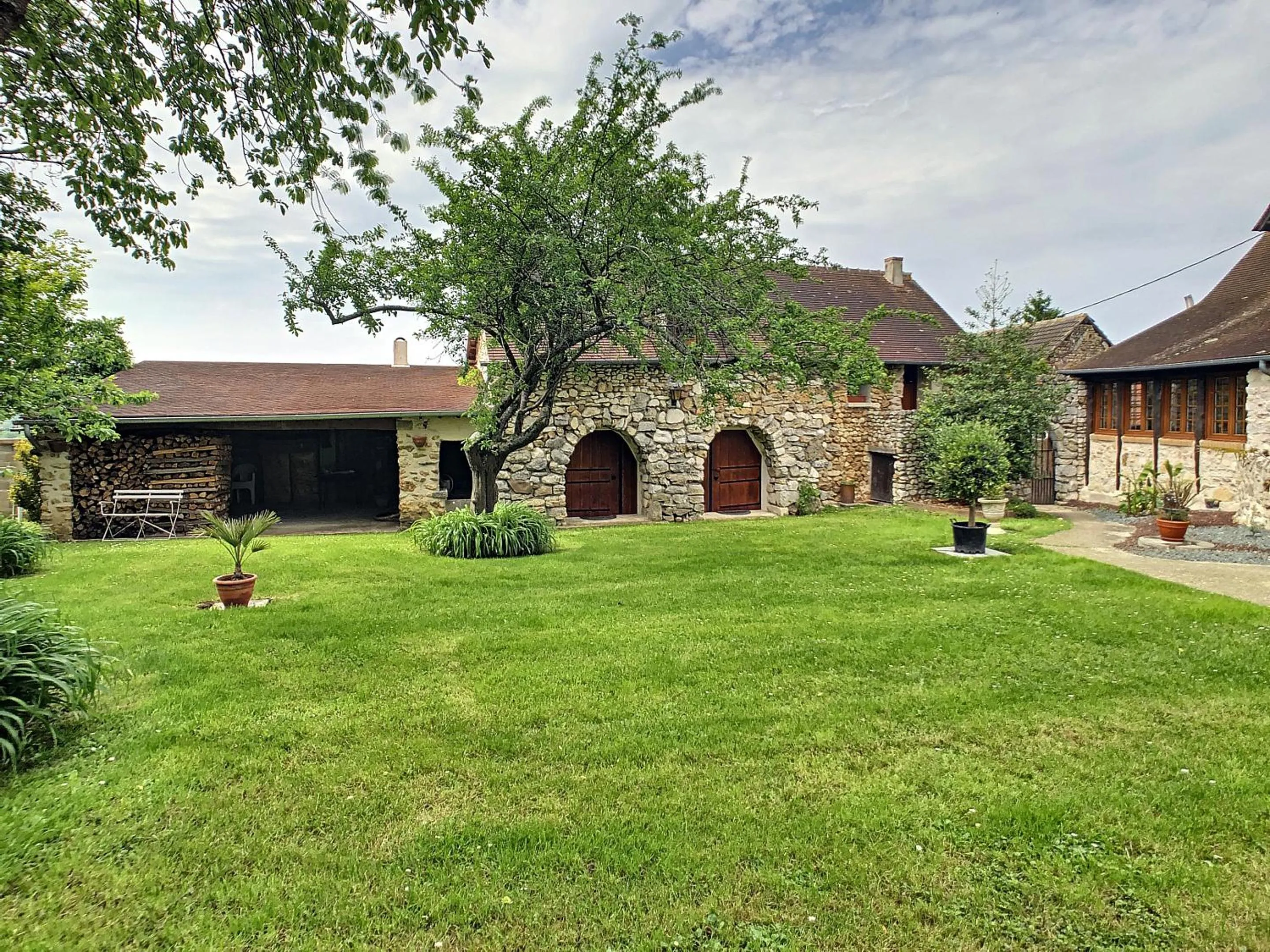 Garden in Trois logements indépendant au Grande Vigne