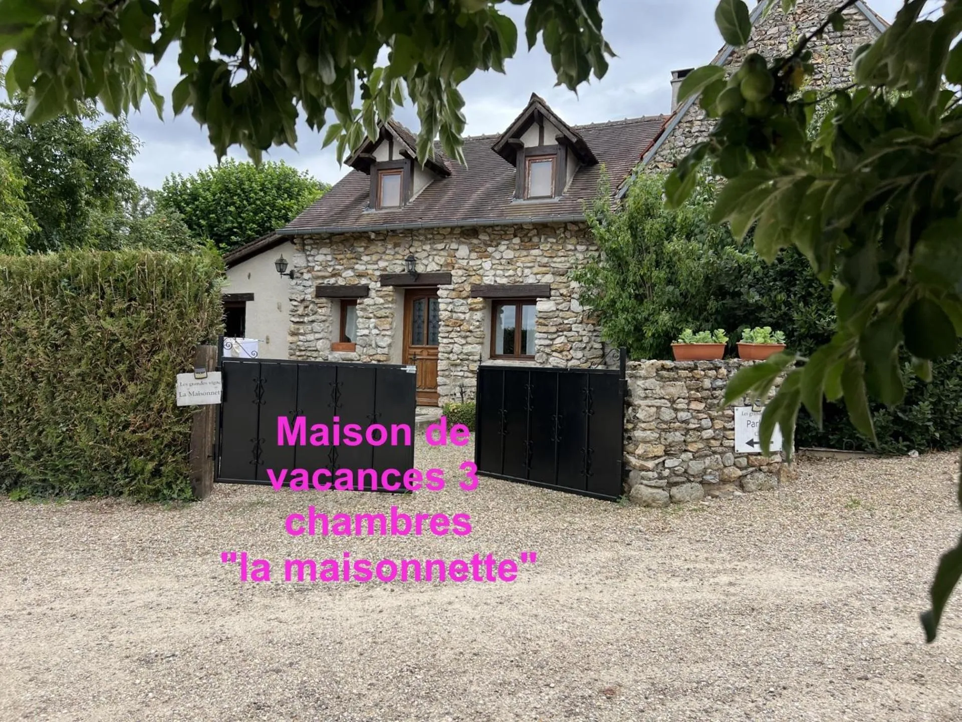 Other in Trois logements indépendant au Grande Vigne