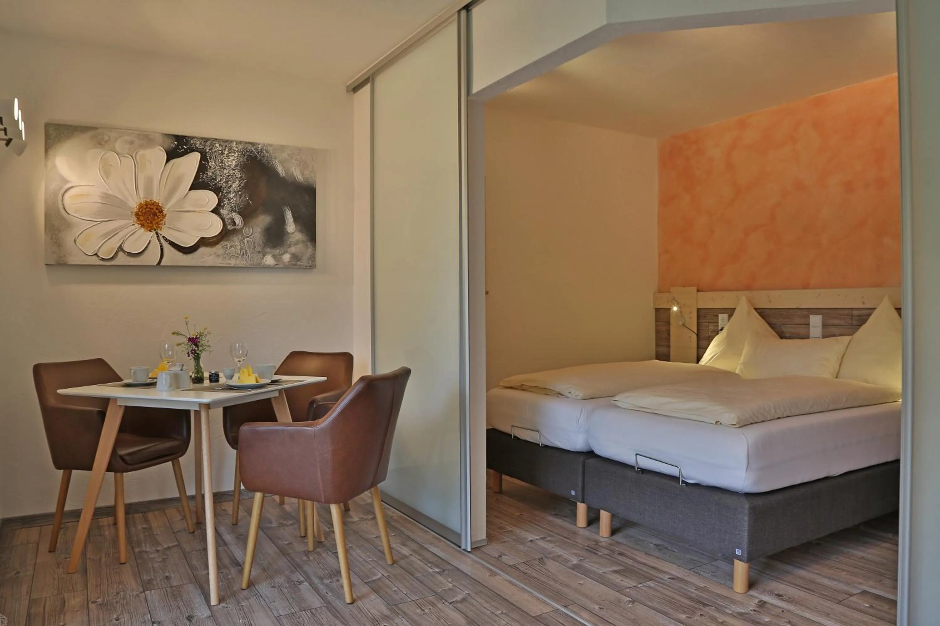 Bed in Alpenstern Finy, Bio-Gästehaus