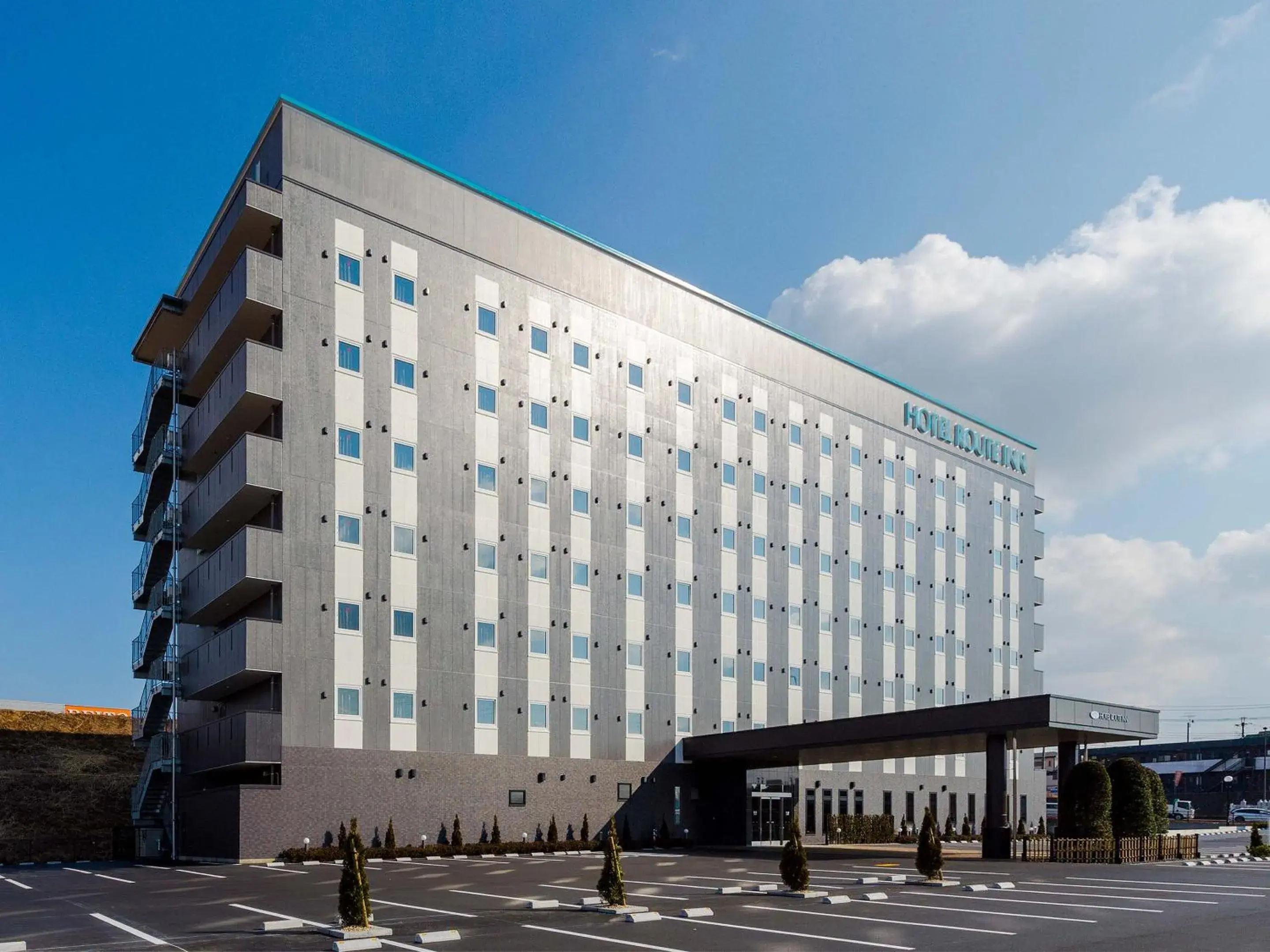 Hotel Route-inn Utsunomiya Yuinomori -Lightline Yuinomori Nishi Ekimae- Hotel Route-inn Utsunomiya Yuinomori -Lightline Yuinomori Nishi Ekimae-