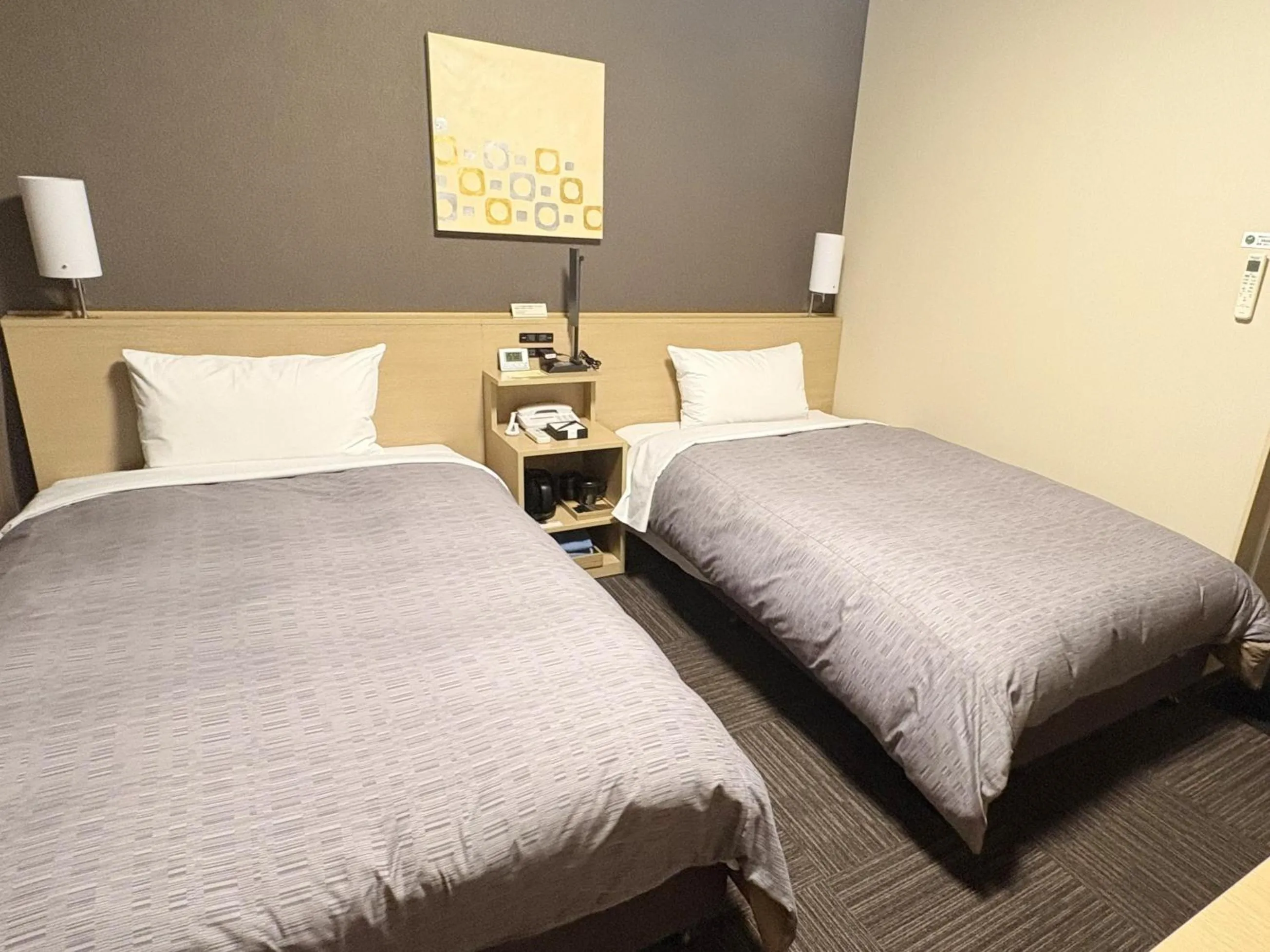 Photo of the whole room, Bed in Hotel Route-inn Utsunomiya Yuinomori -Lightline Yuinomori Nishi Ekimae-
