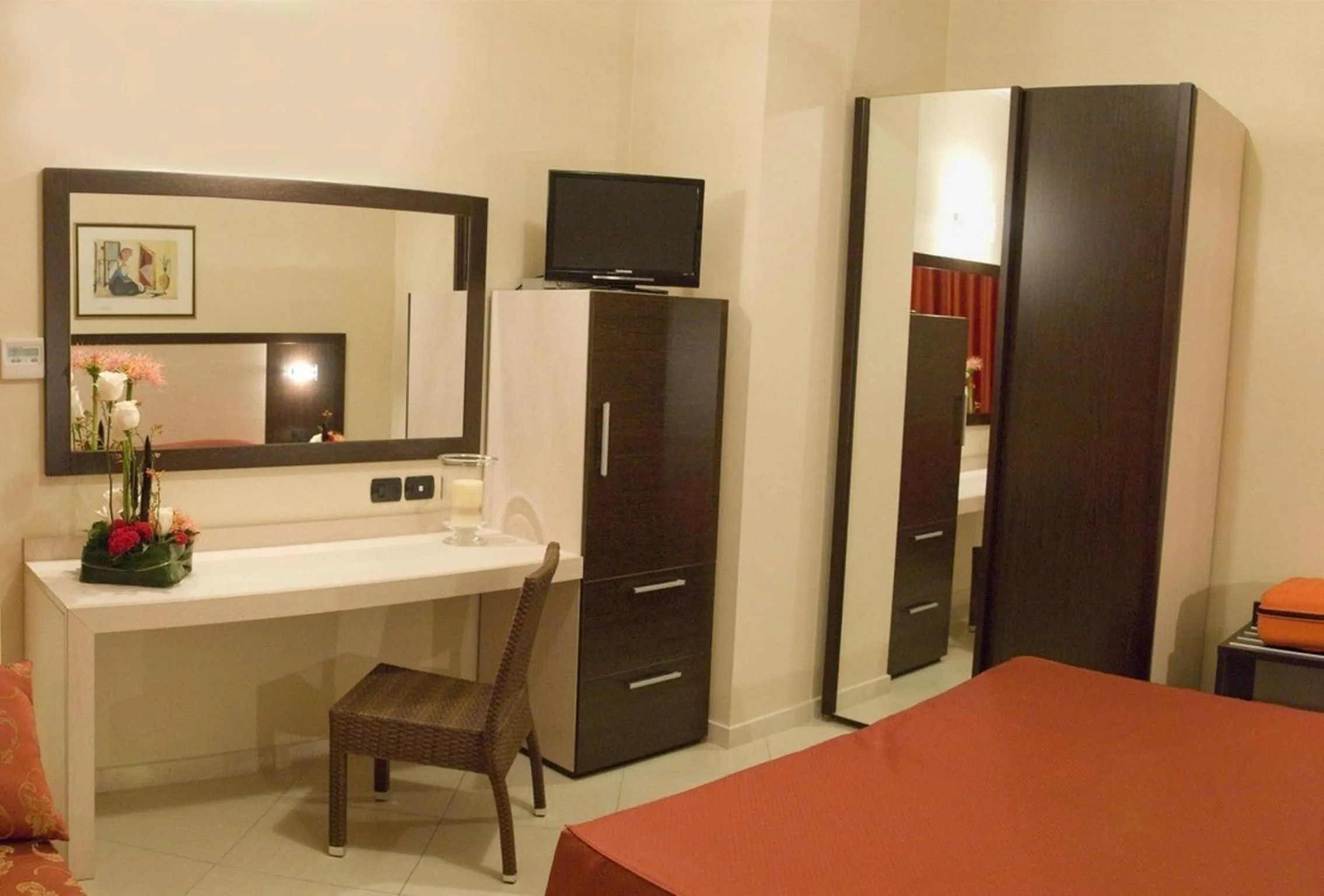 TV and multimedia in Hotel Risberg