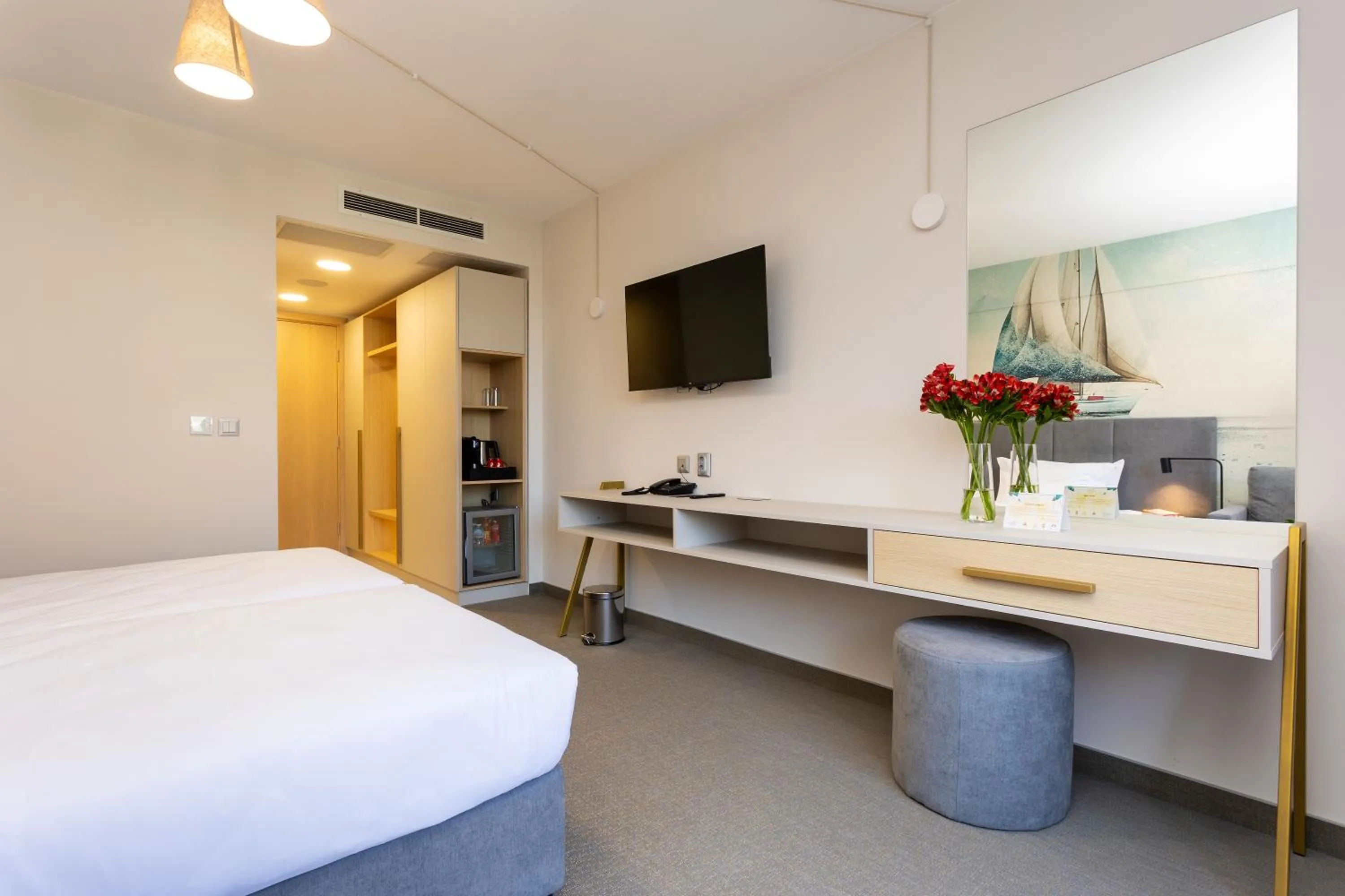 Bed in Hotel Antea - By The Sea