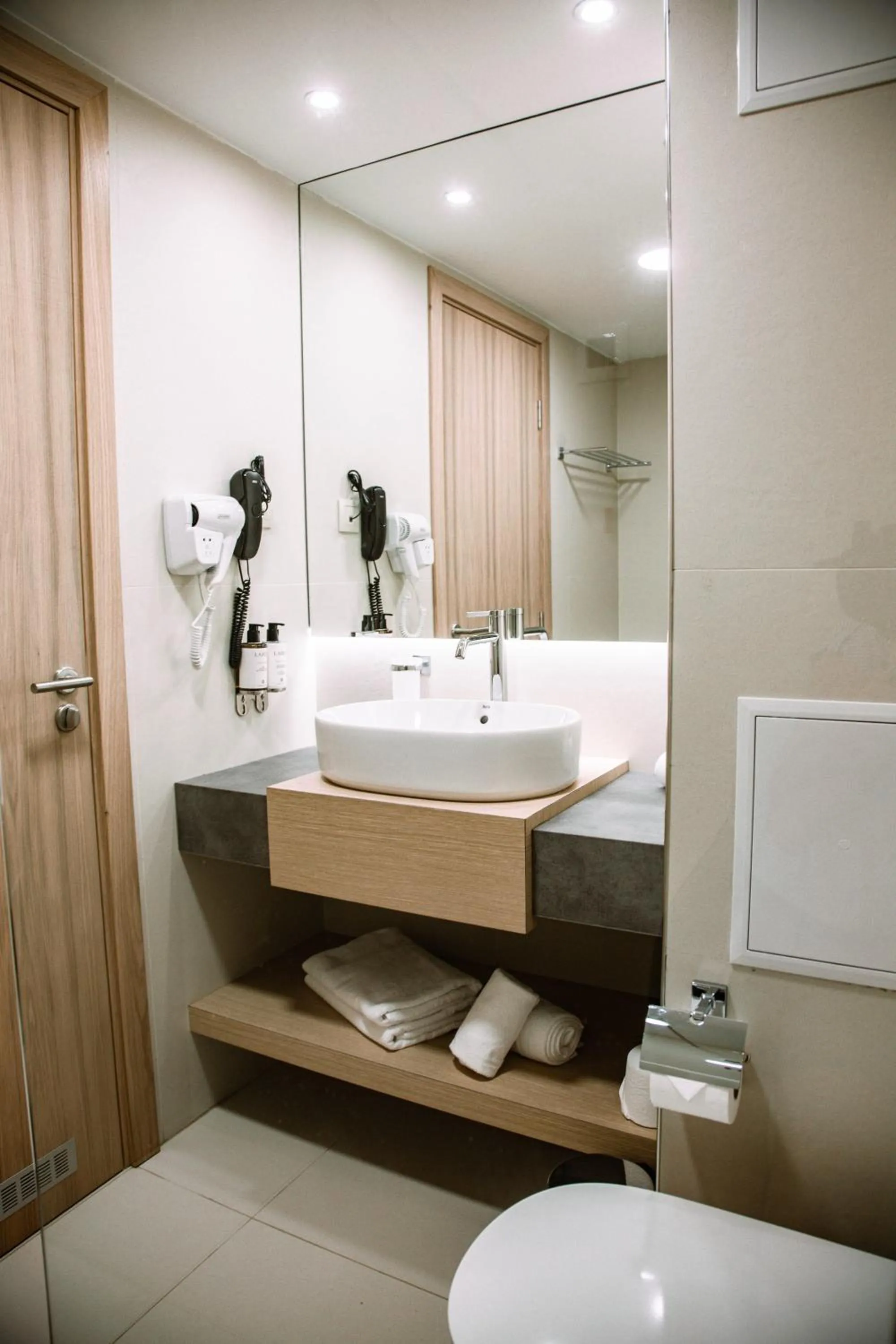 Shower in Hotel Antea - By The Sea