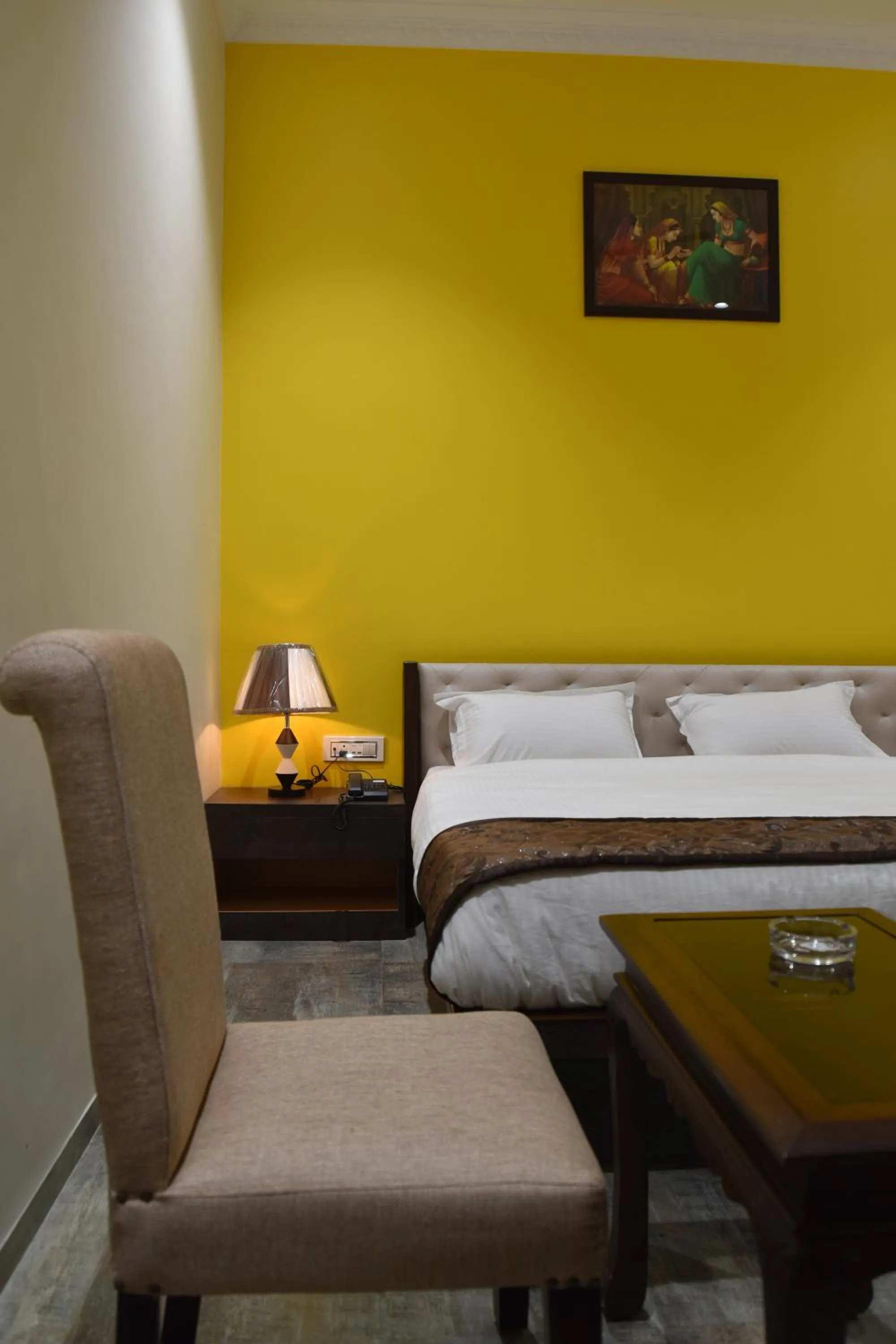 Bed in Jaipur Hotel New - Heritage Hotel