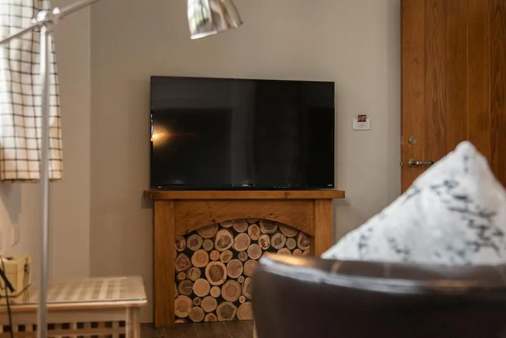 TV and multimedia in Forest B&B