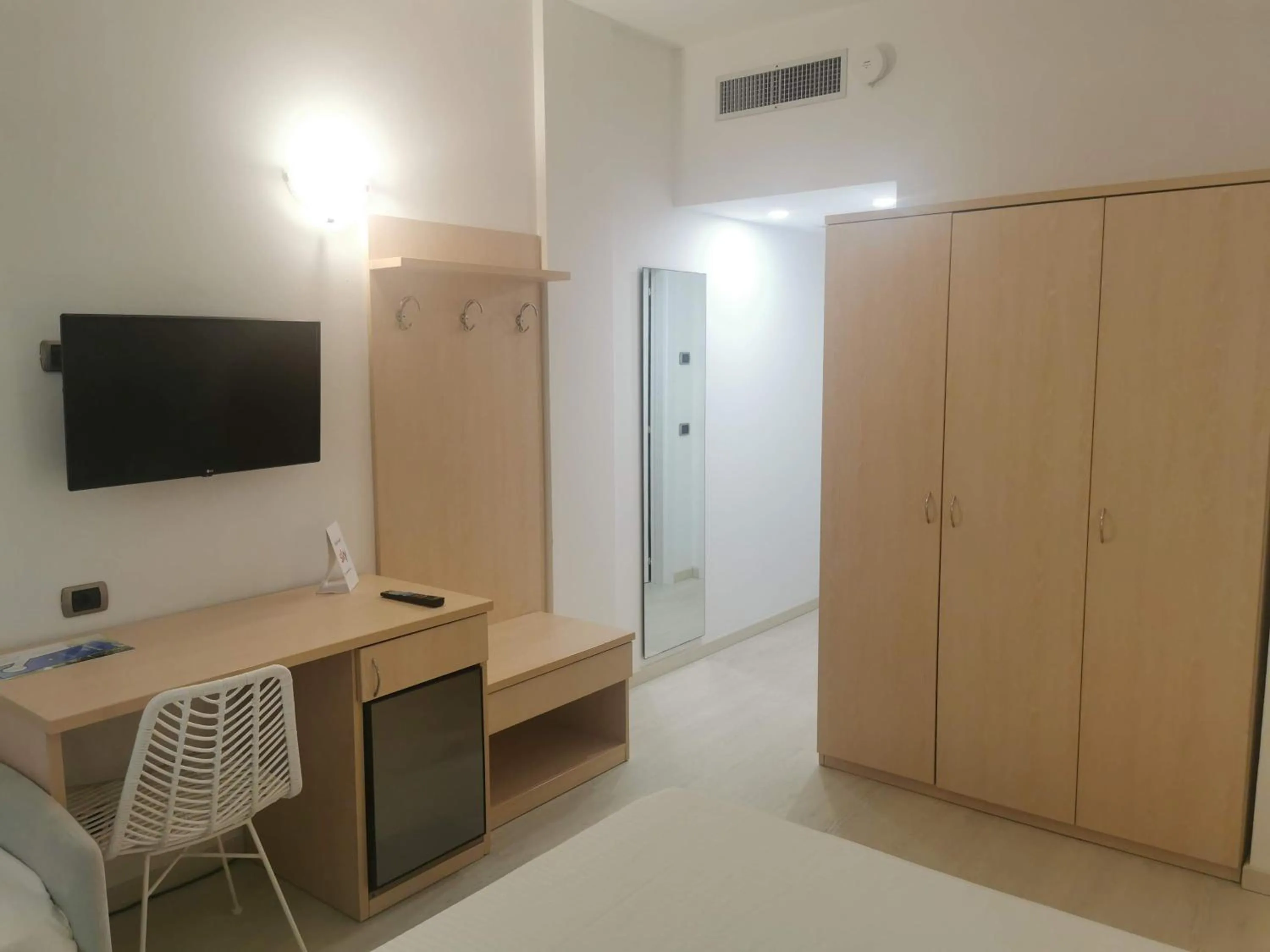 wardrobe in Hotel Gabbiano Beach