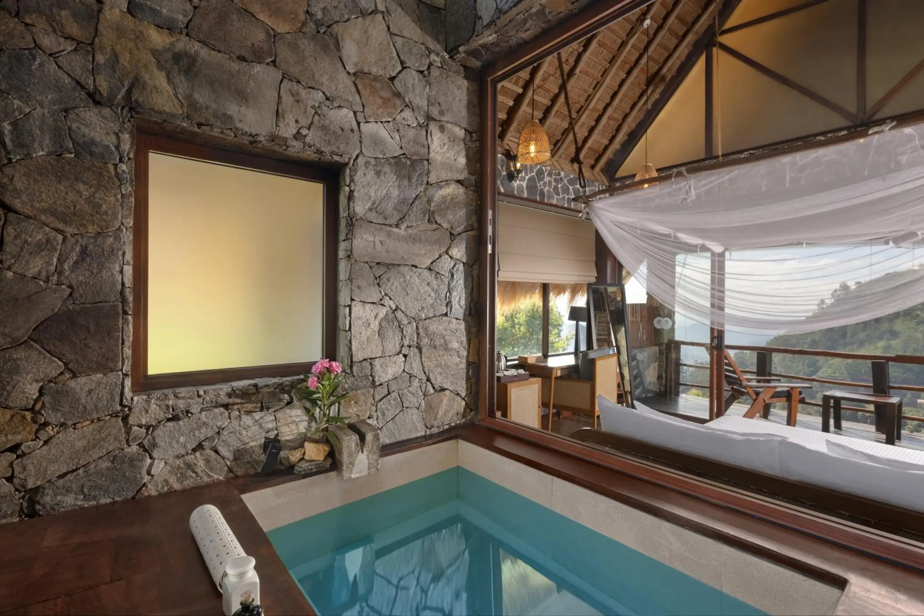 Honeymoon Deluxe with Bathtub in 98 Acres Resort & Spa Honeymoon Deluxe with Bathtub in 98 Acres Resort & Spa