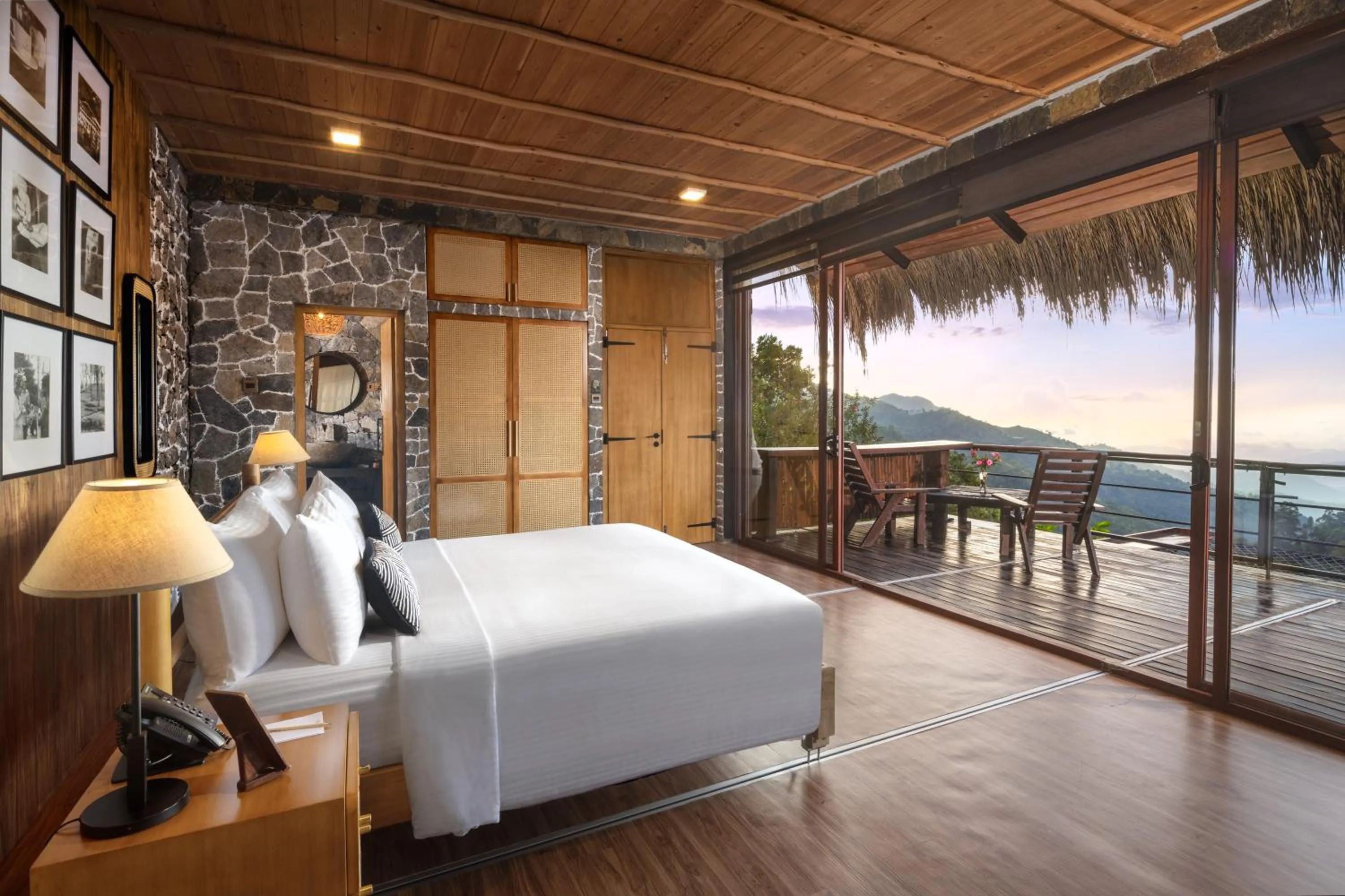 Bed in 98 Acres Resort & Spa