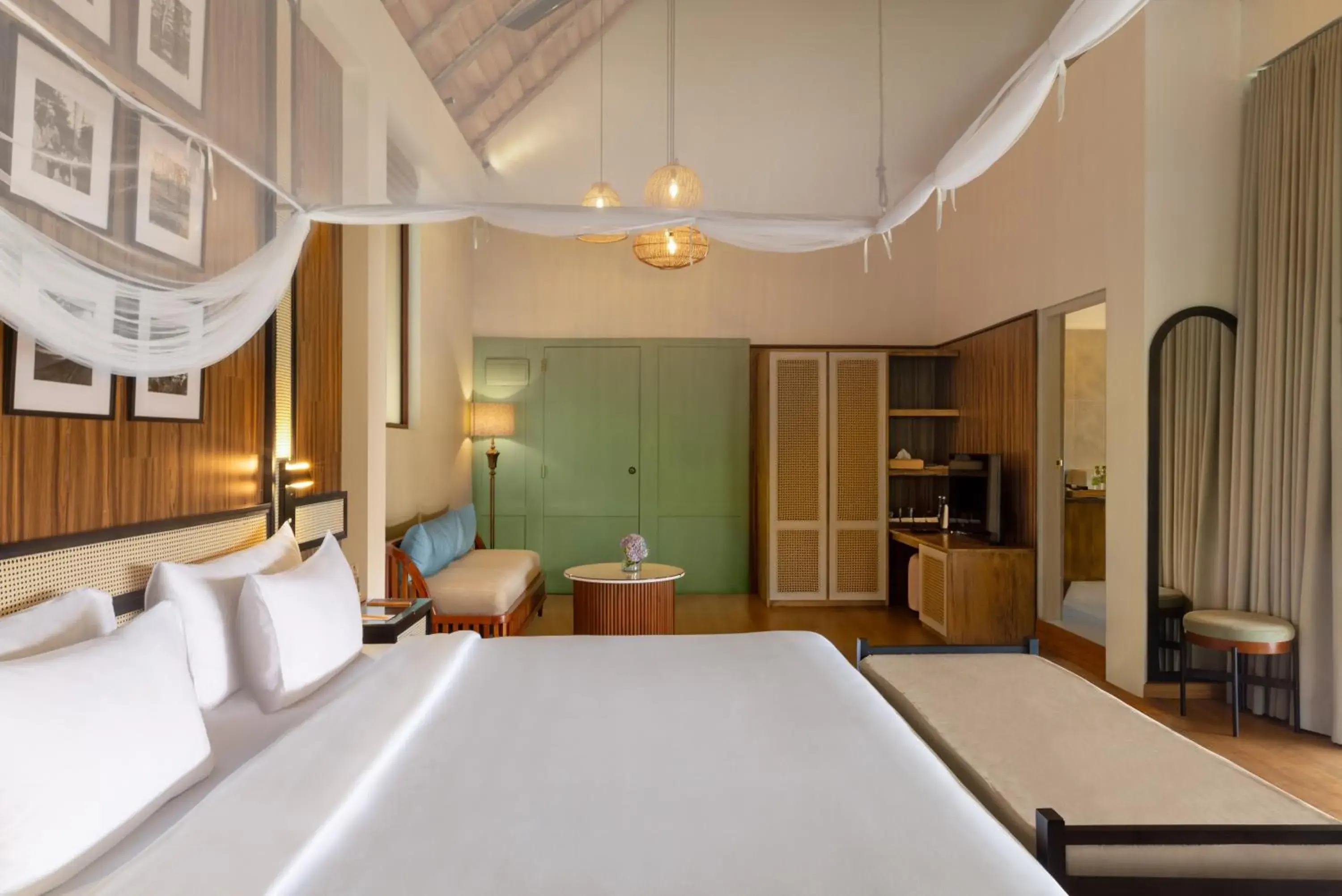 Premium Deluxe Signature with Swing in 98 Acres Resort & Spa Premium Deluxe Signature with Swing in 98 Acres Resort & Spa