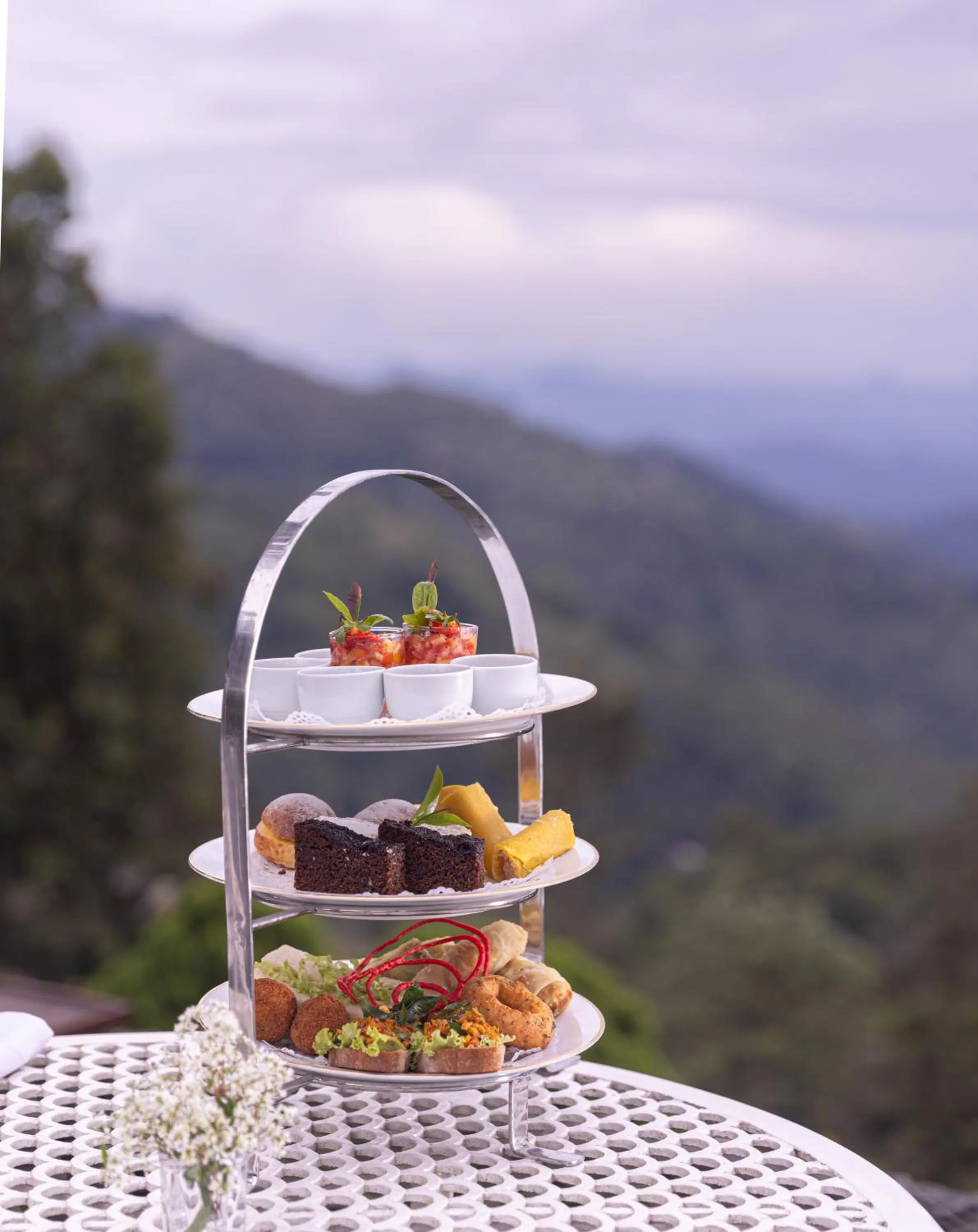 Food in 98 Acres Resort & Spa