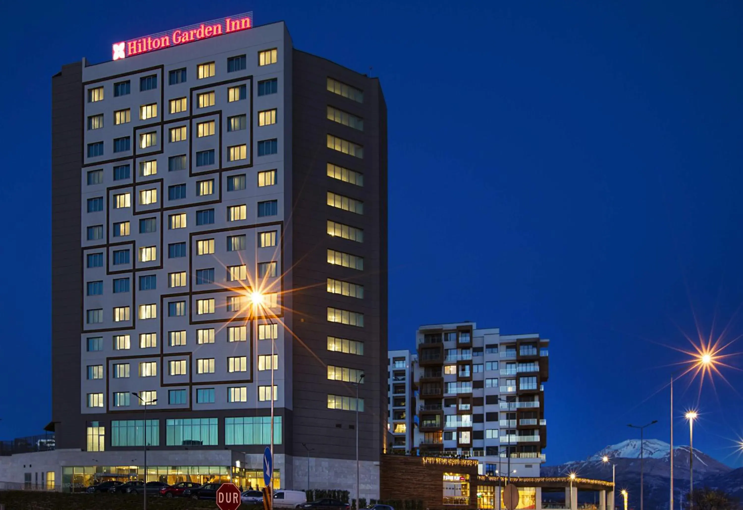 Property building in Hilton Garden Inn Isparta Property building in Hilton Garden Inn Isparta