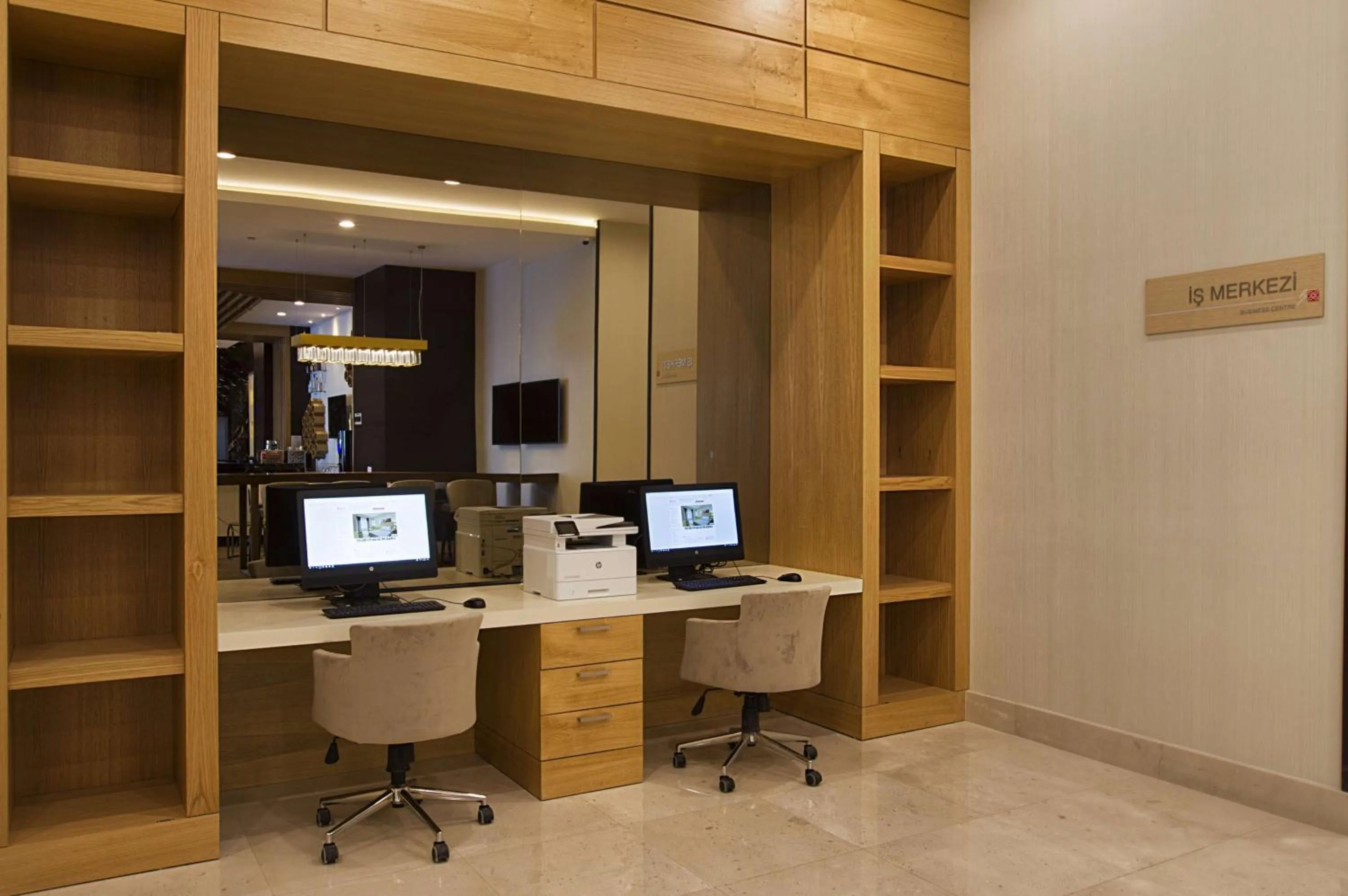 Business facilities in Hilton Garden Inn Isparta